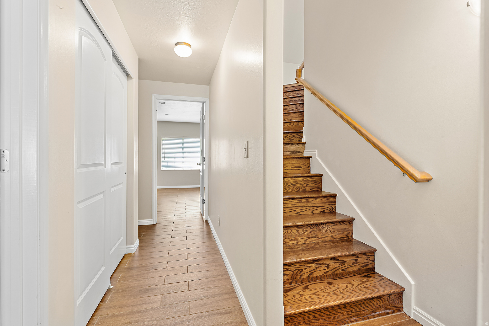 5763 S STONE BLUFF WAY