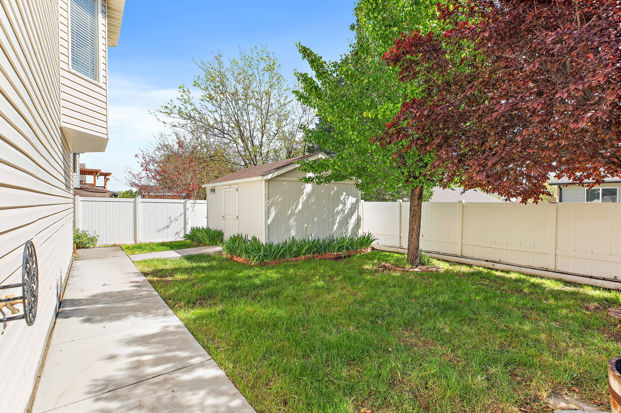 5763 S STONE BLUFF WAY