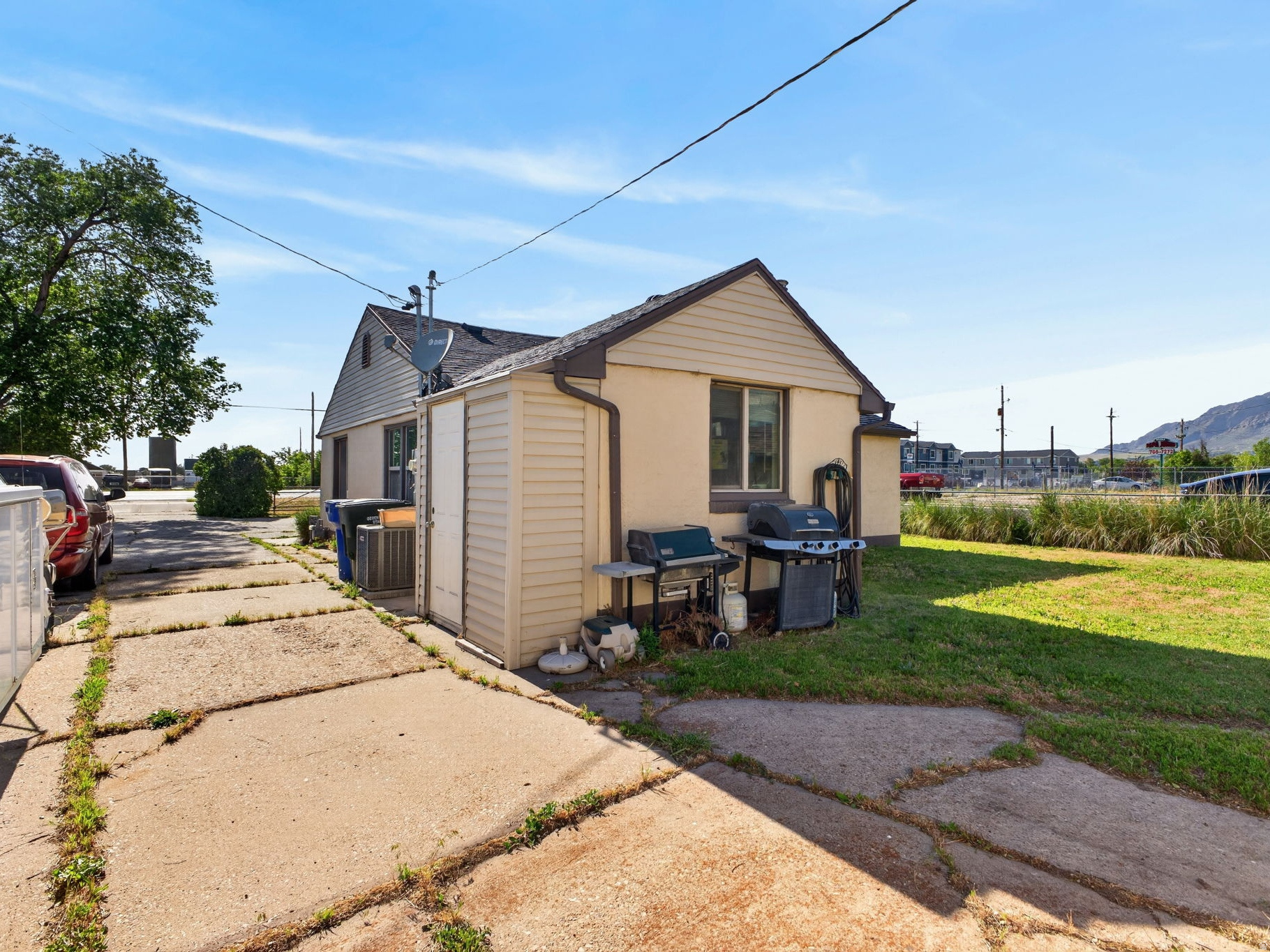 1218 N WASHINGTON BLVD