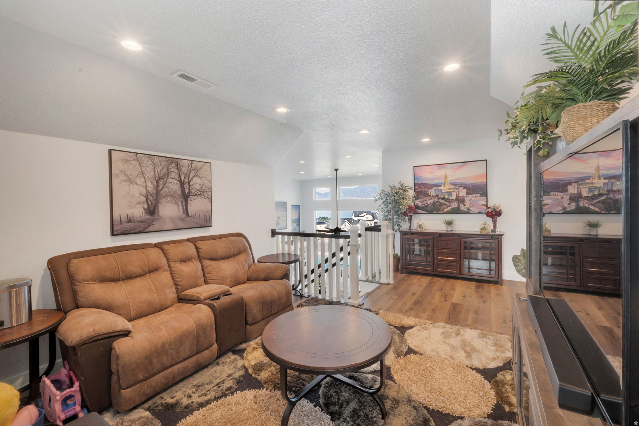 1572 S SAGE VIEW CT