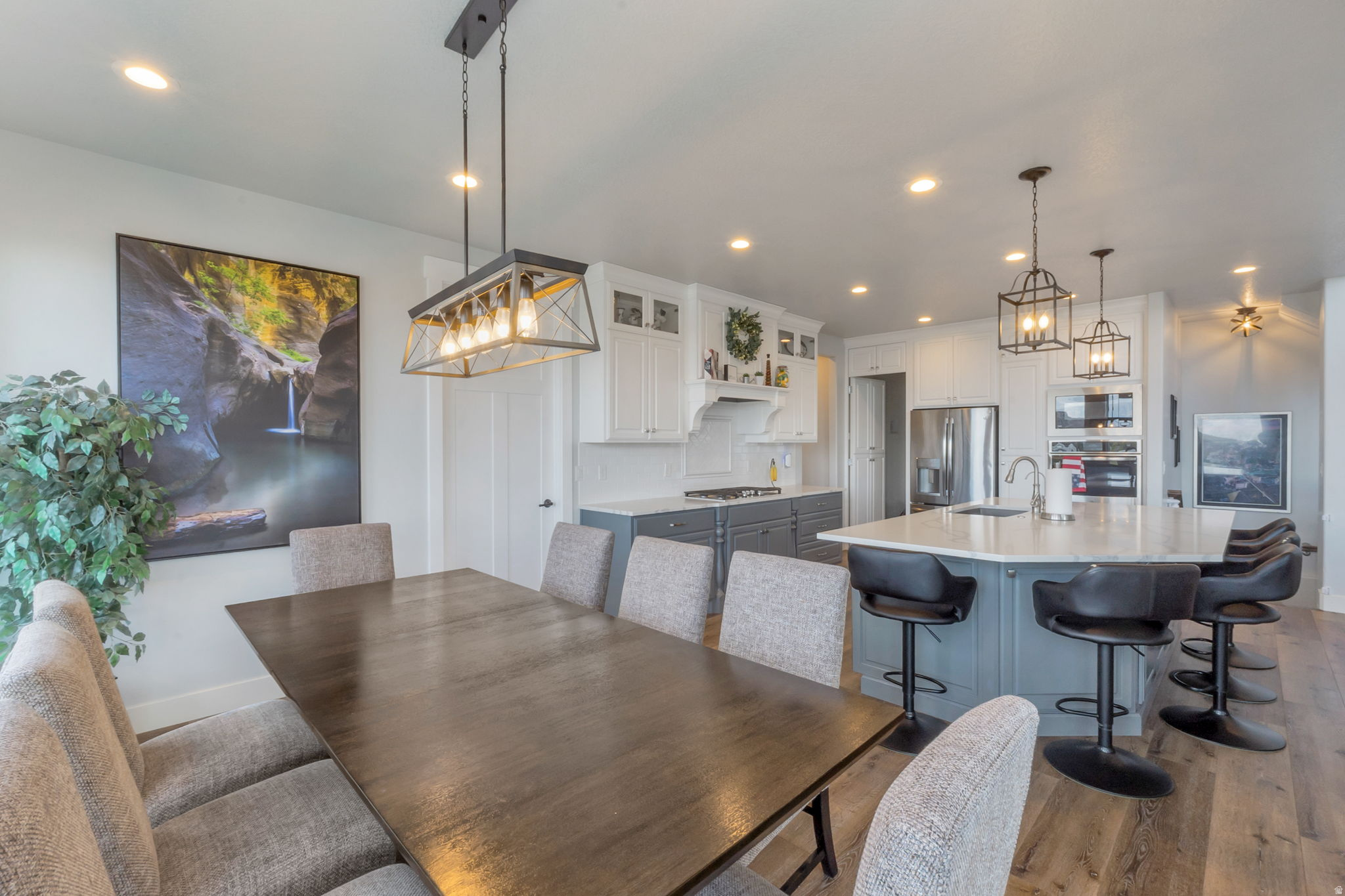 1572 S SAGE VIEW CT