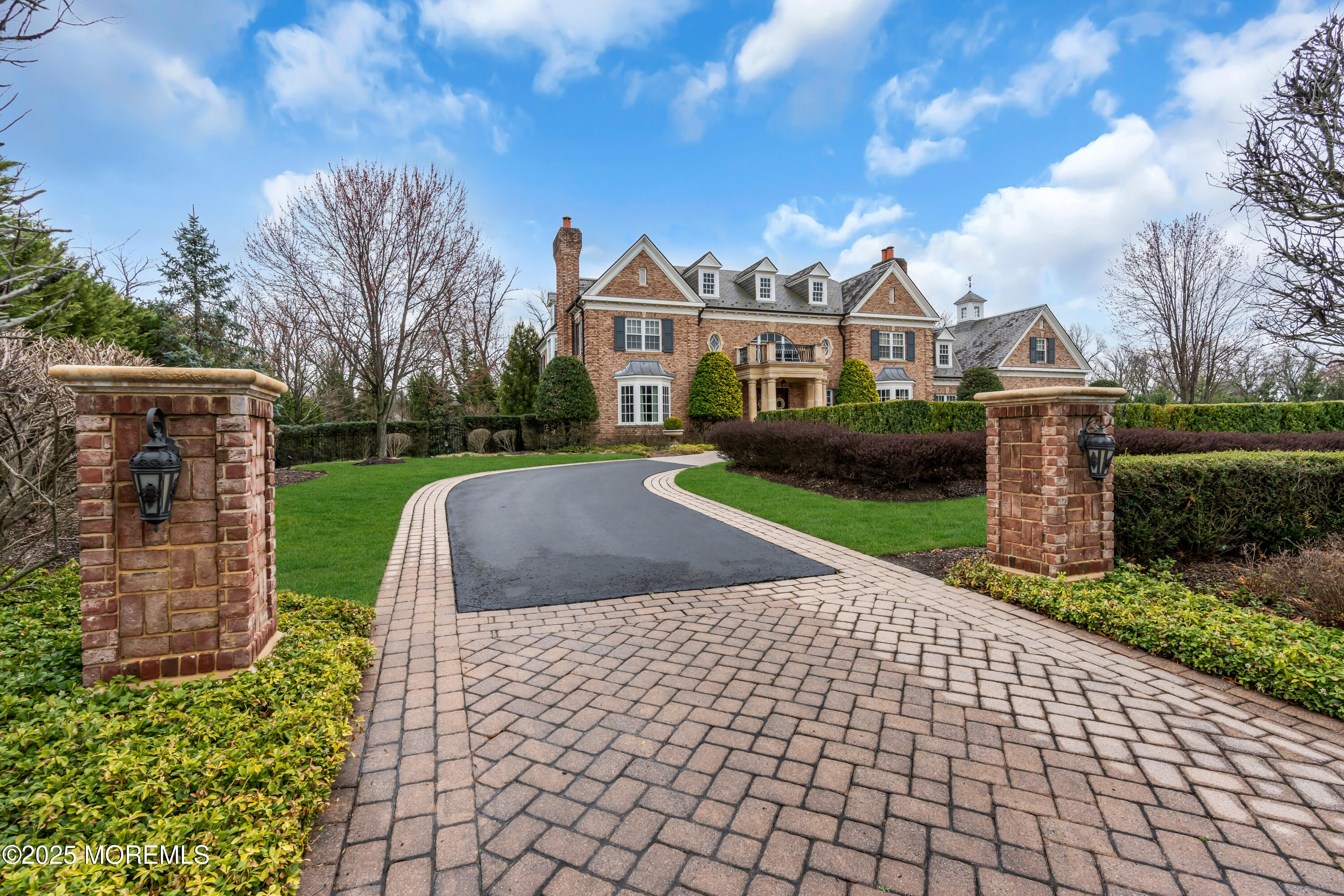 11 Bordens Brook Way