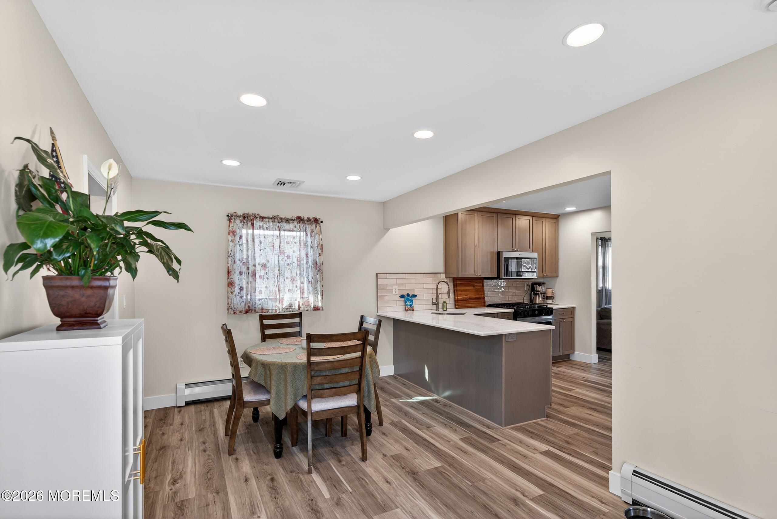 553 Lloyd Road
