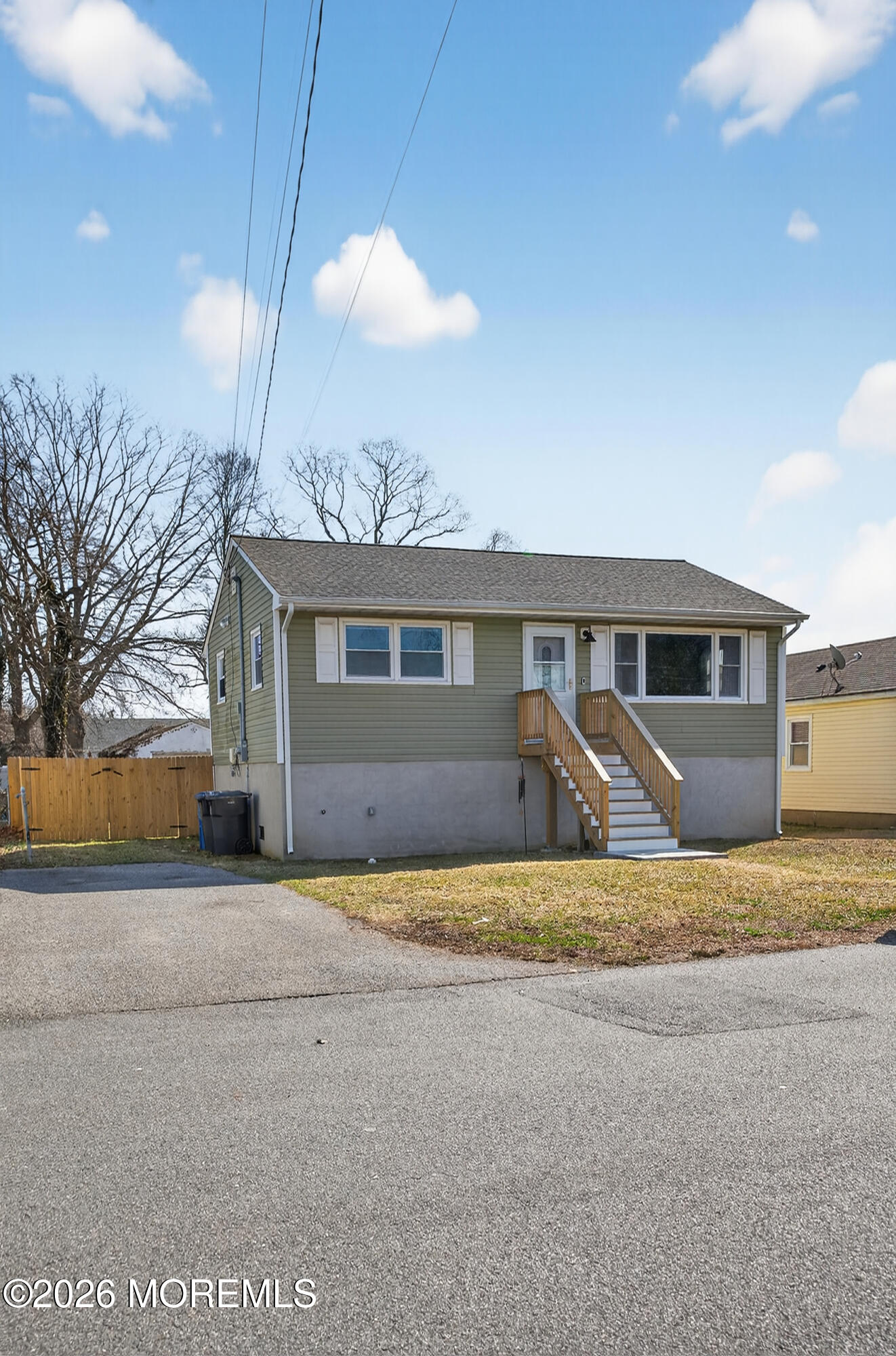 553 Lloyd Road