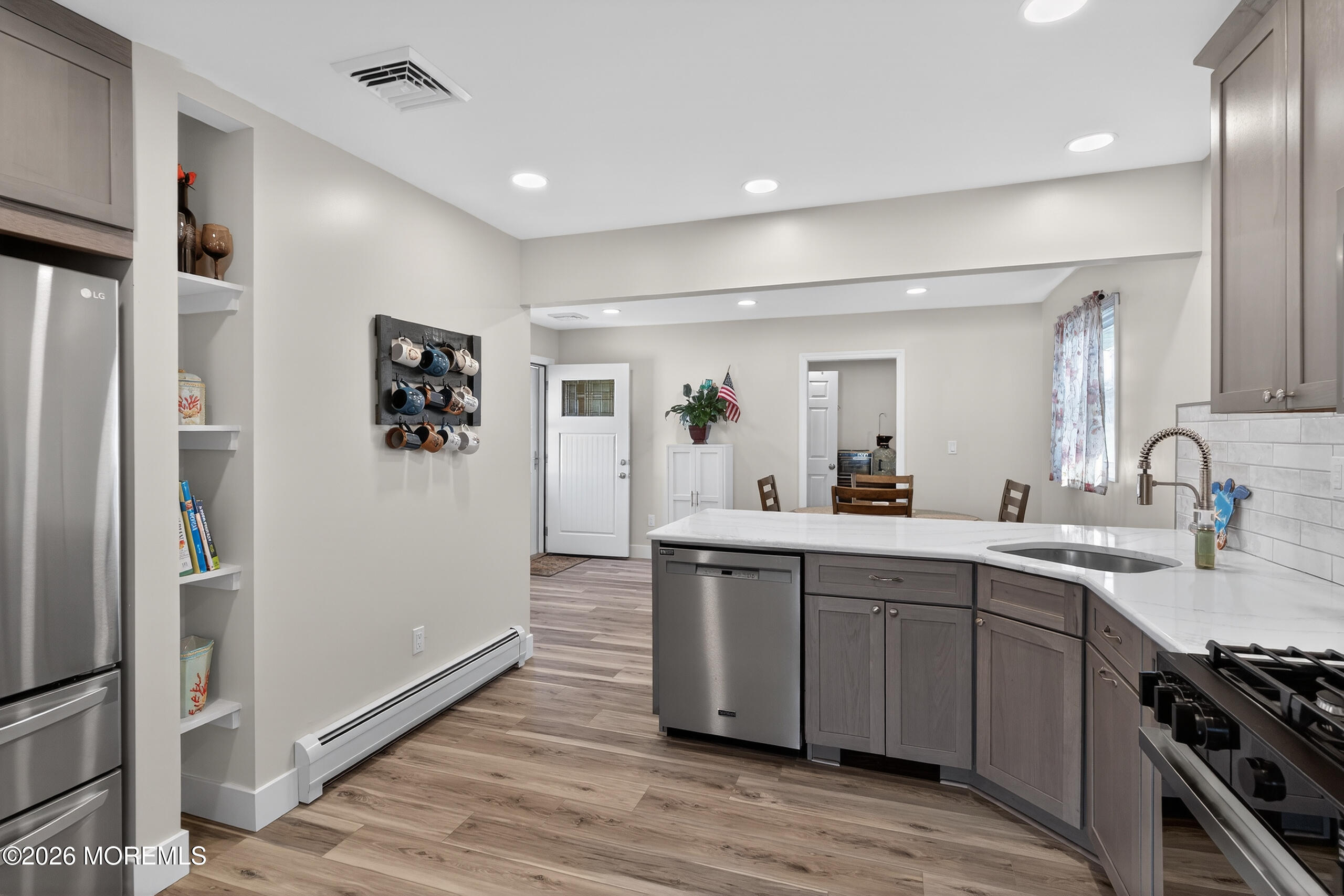 553 Lloyd Road