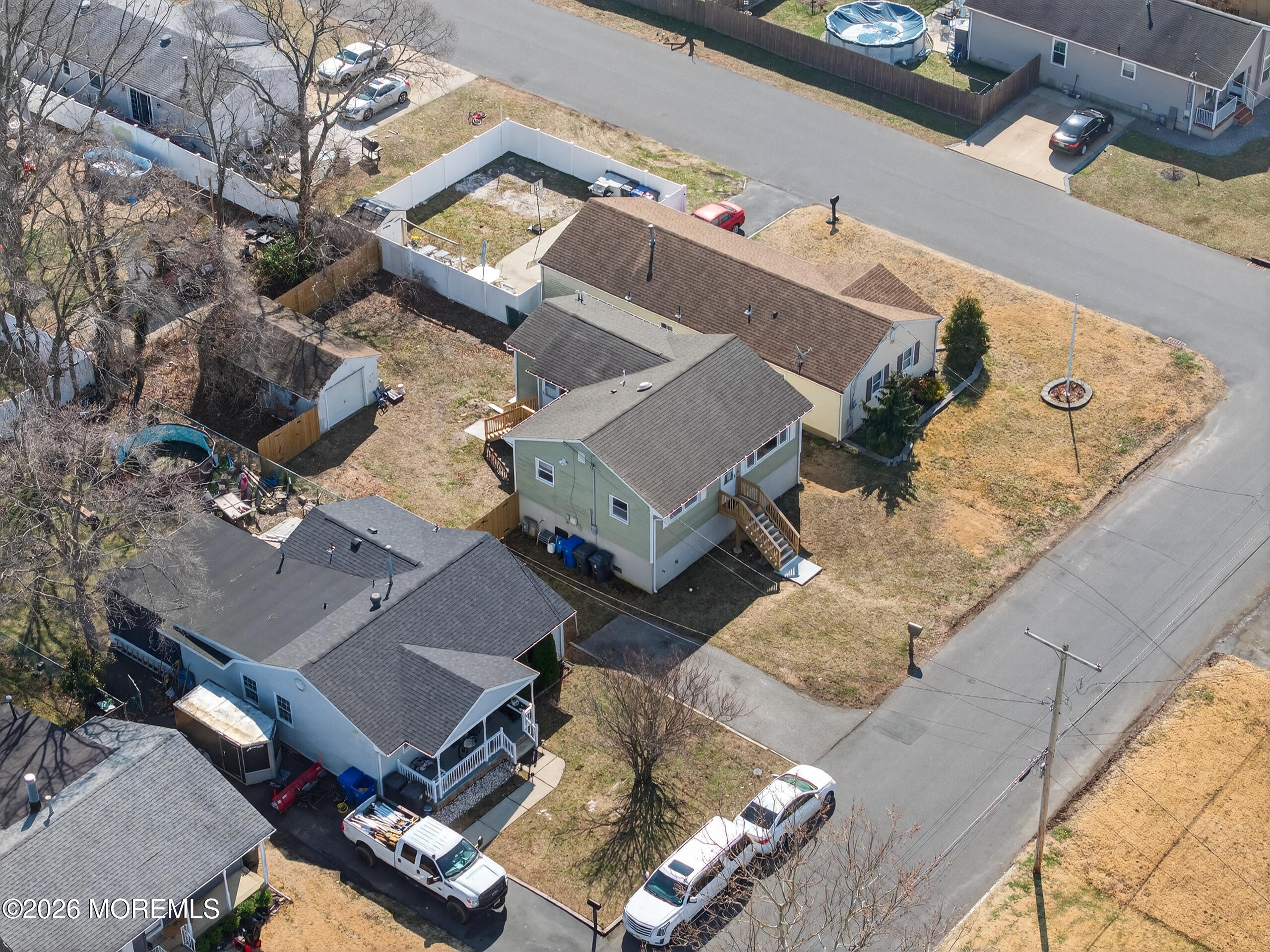 553 Lloyd Road