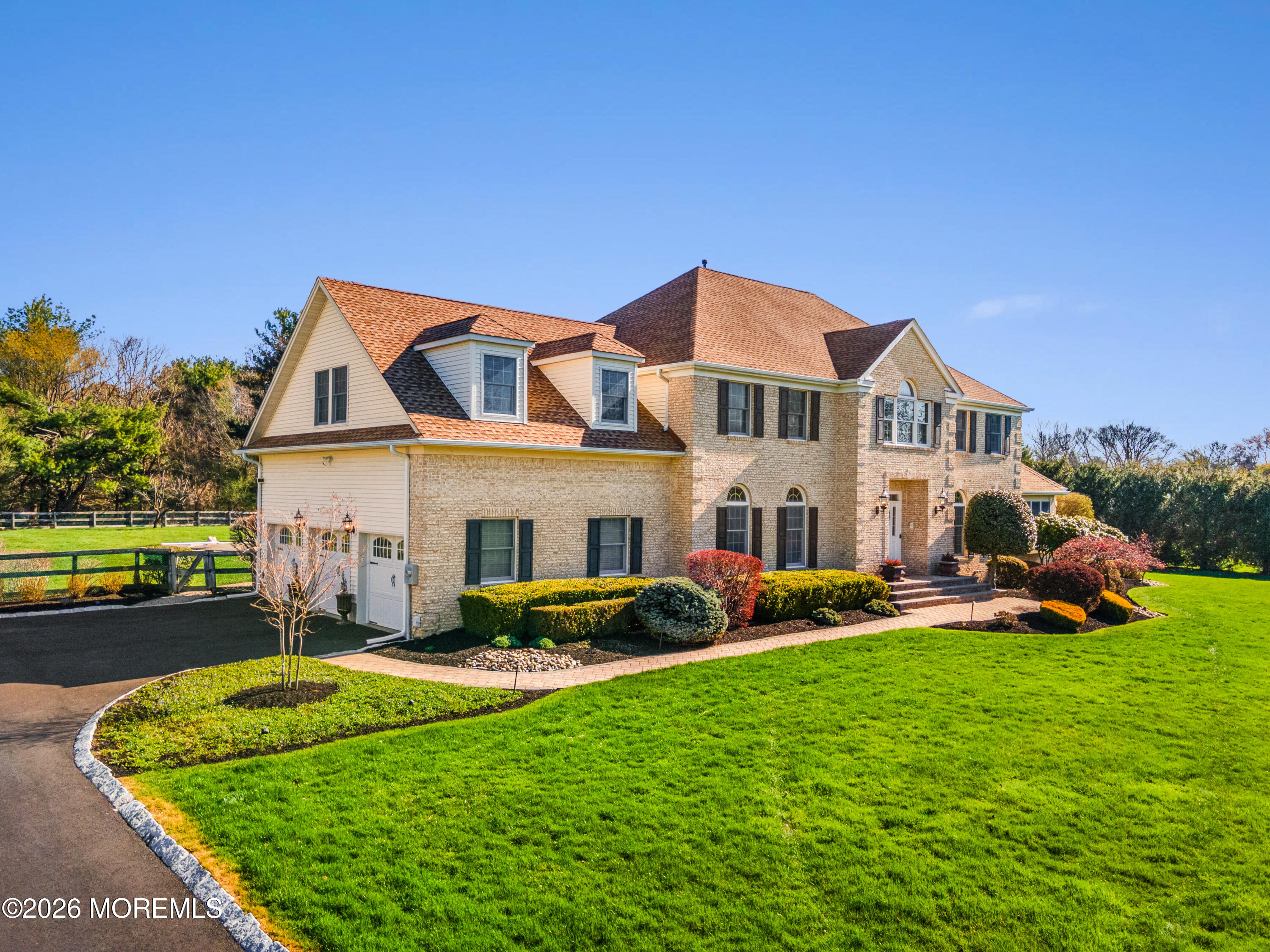 6 Goose Point Drive