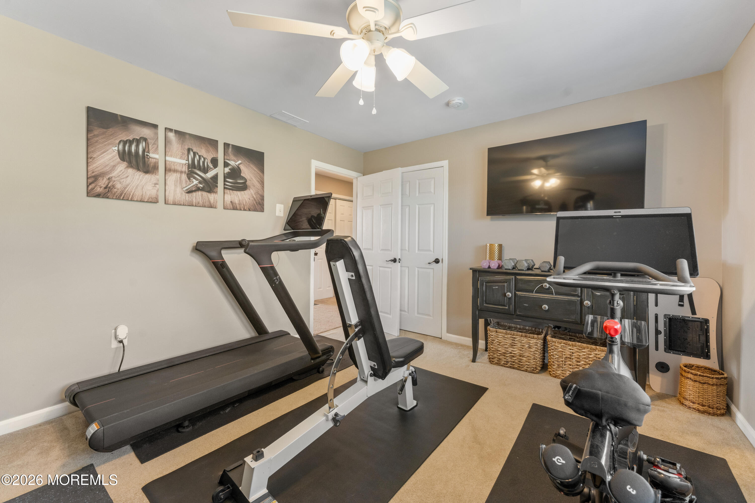 6 Goose Point Drive