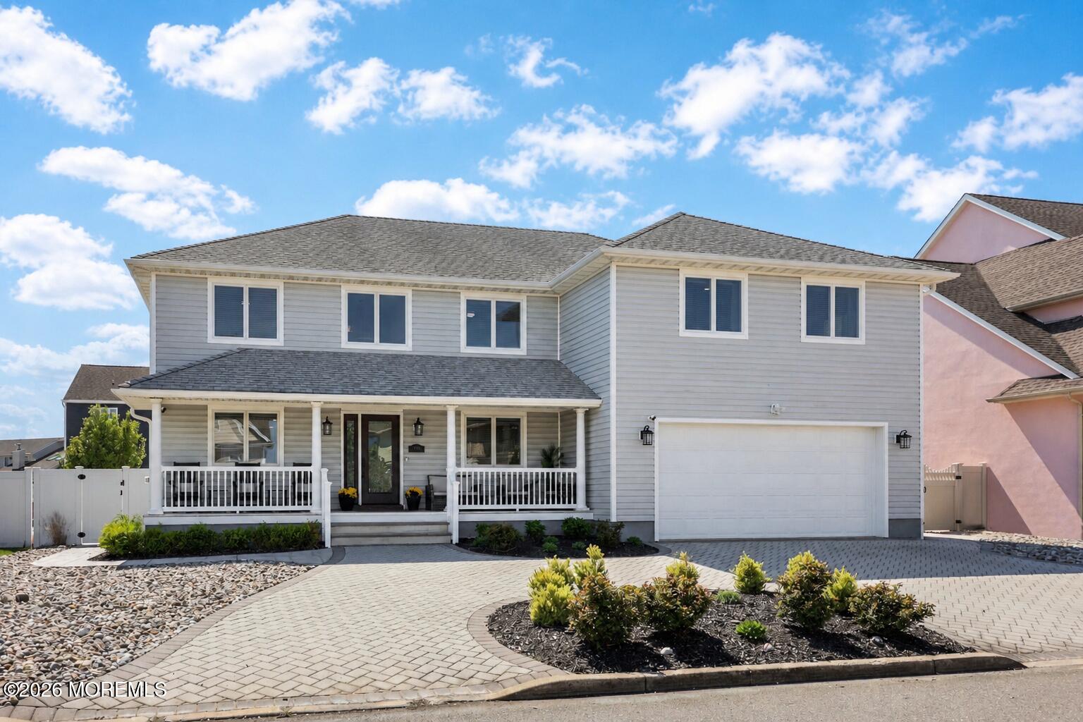 3324 Long Point Drive