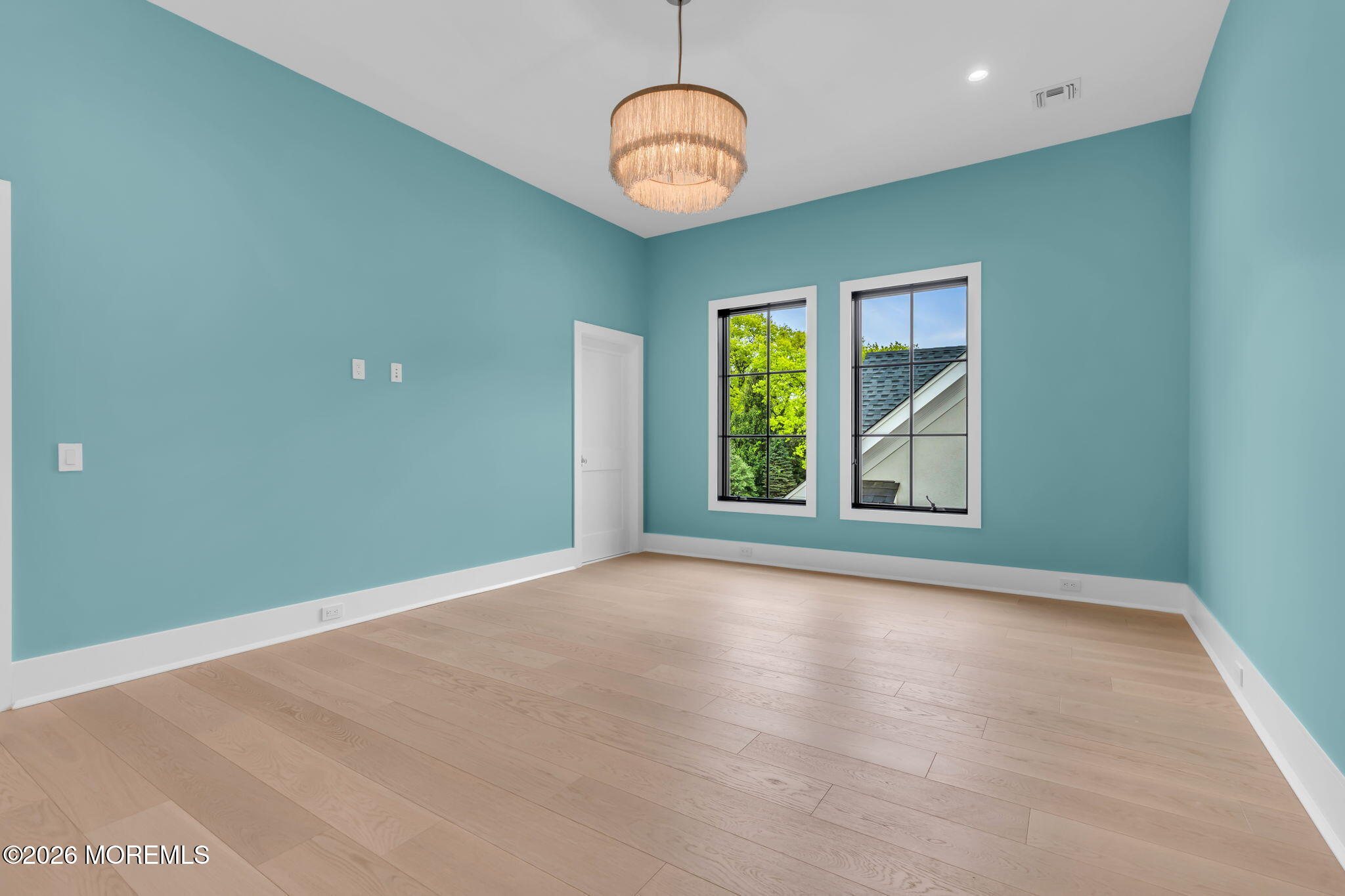 2130 Shadow Lane