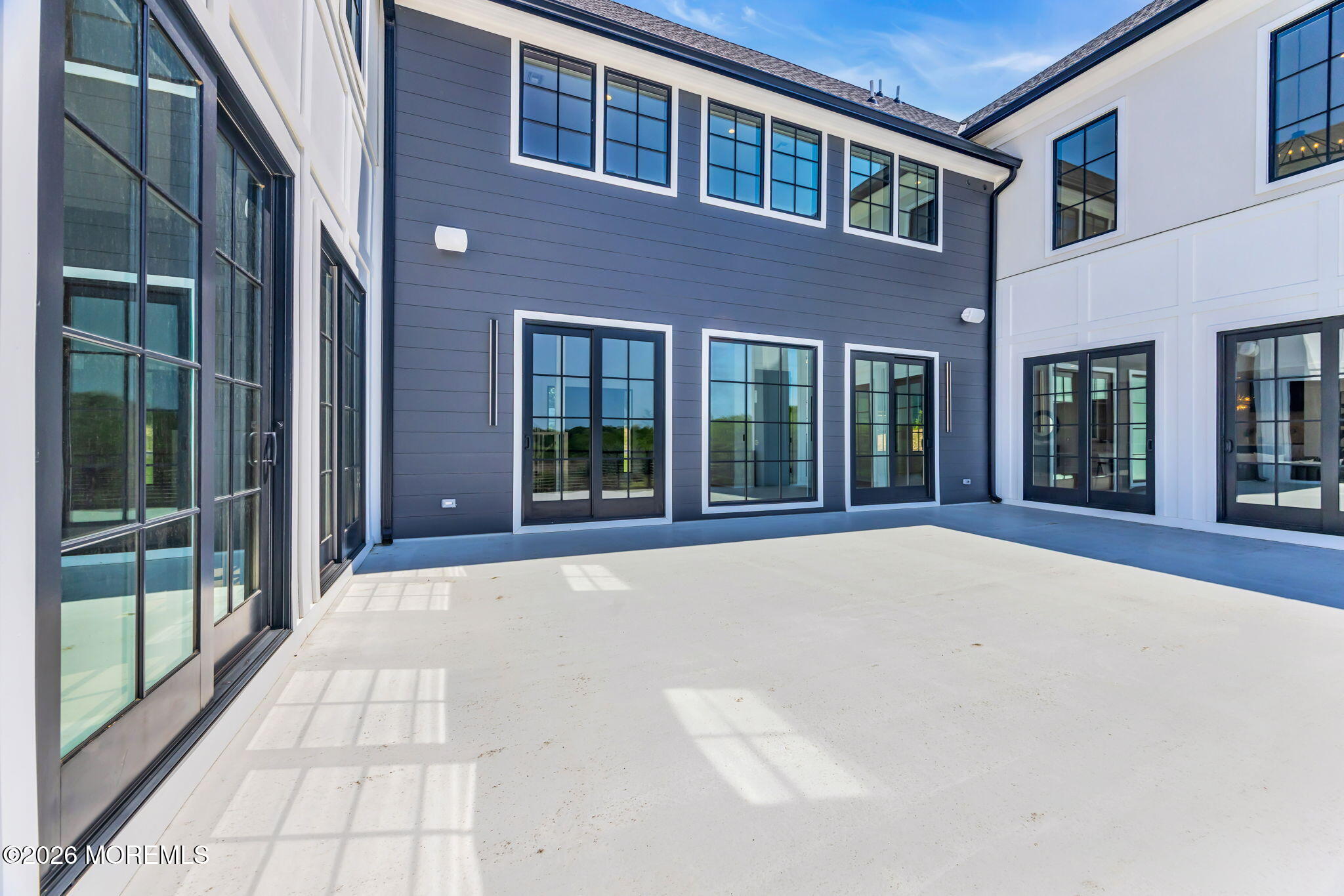 2130 Shadow Lane