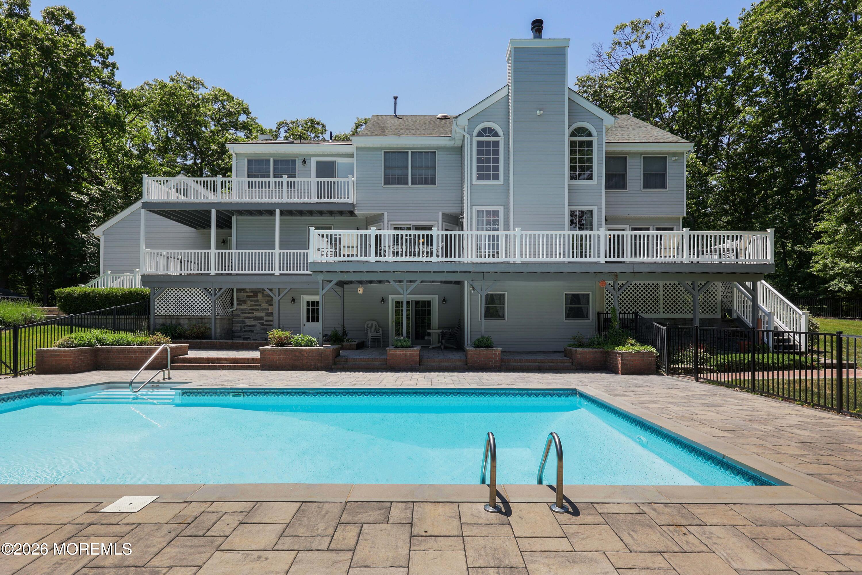 1908 Shadowbrook Drive