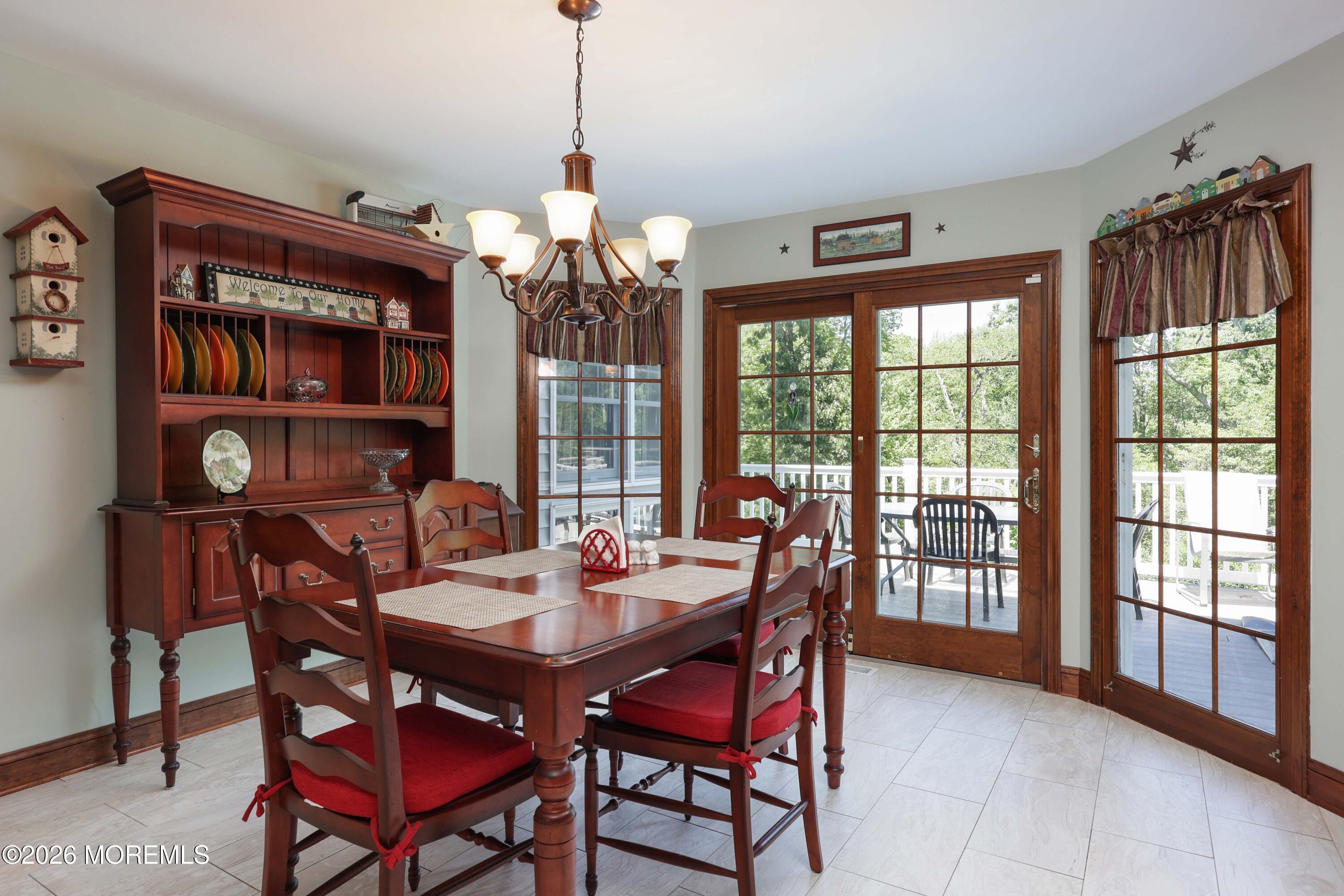 1908 Shadowbrook Drive