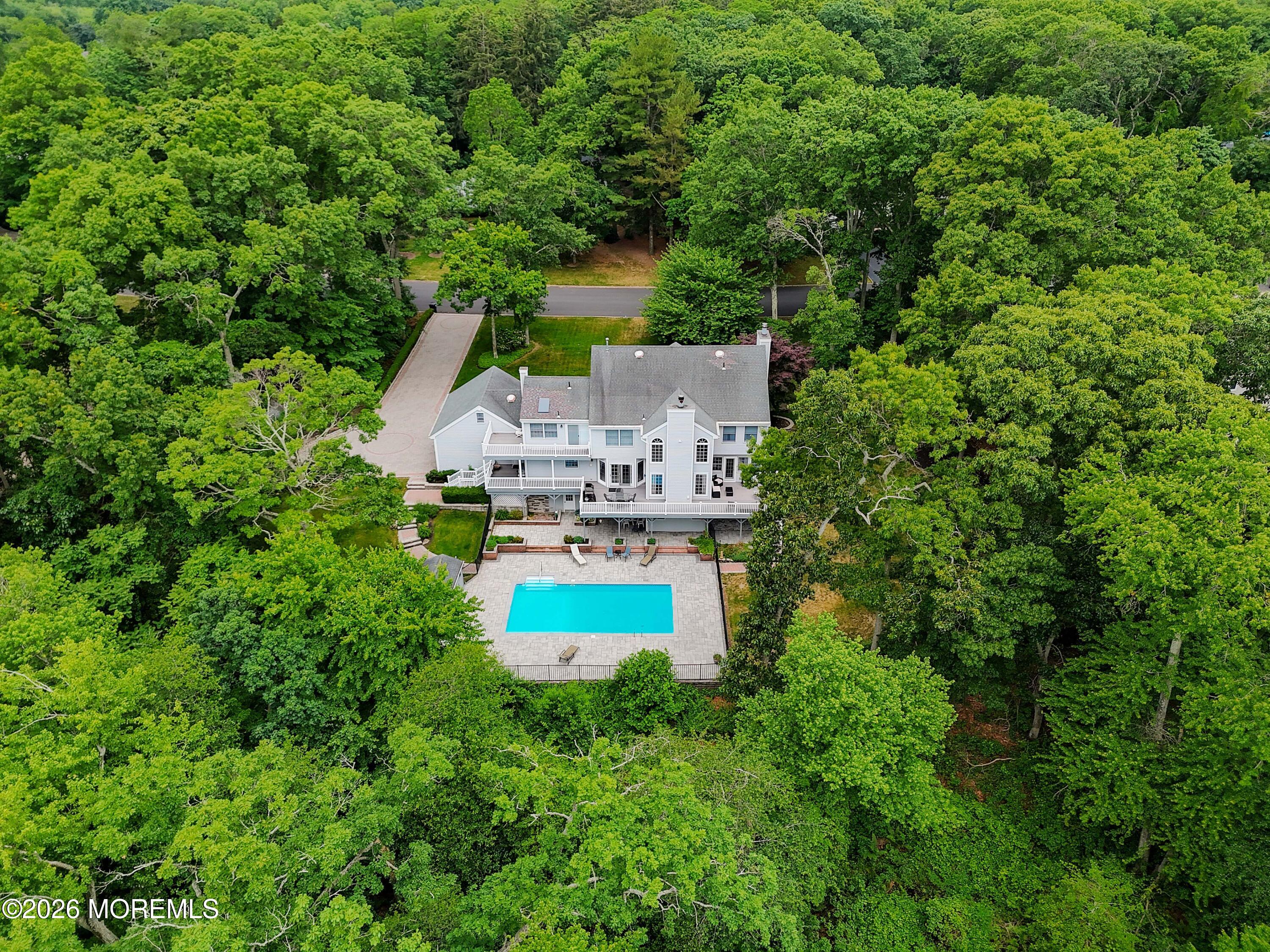 1908 Shadowbrook Drive