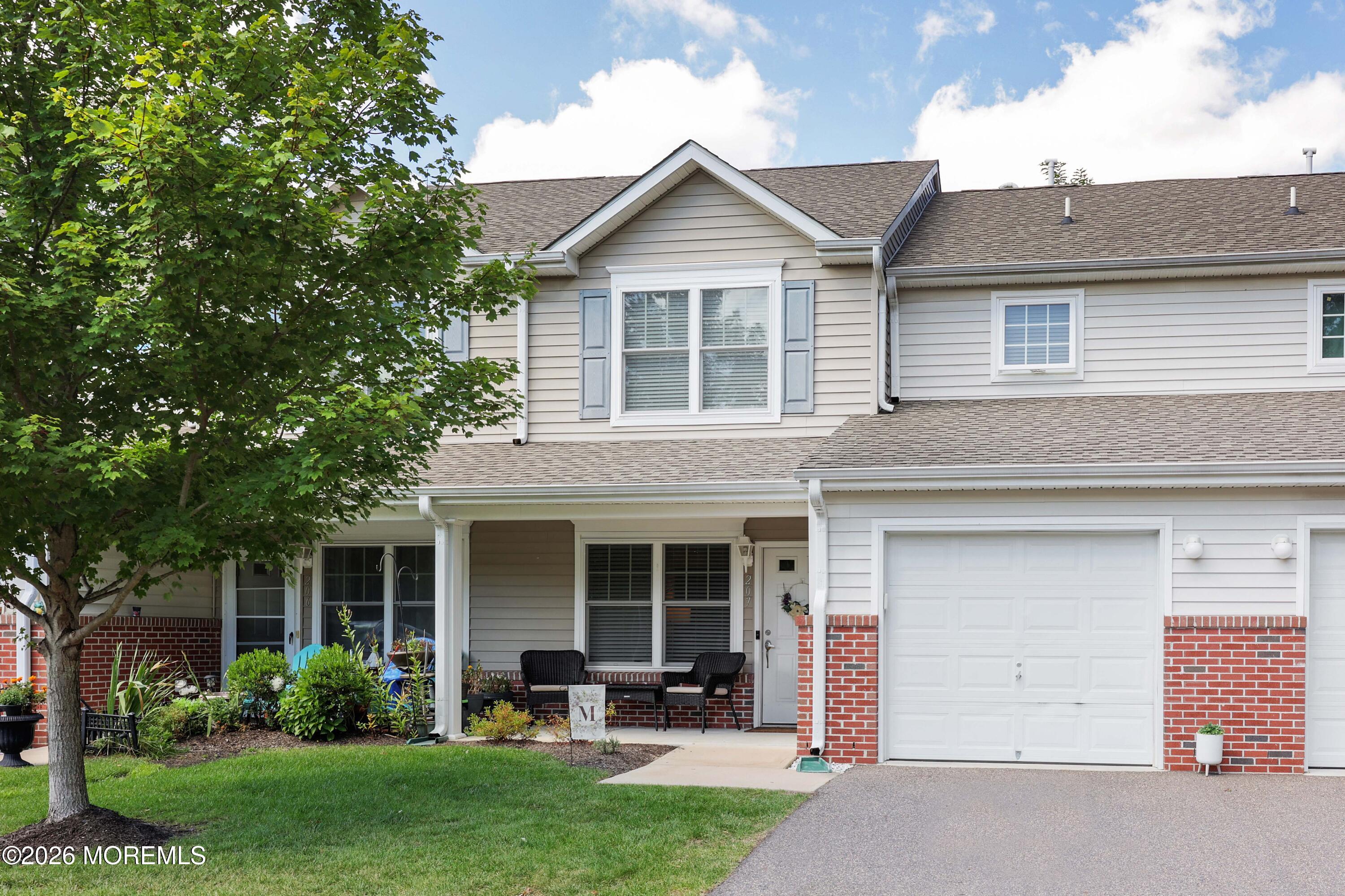 207 Harvest Way