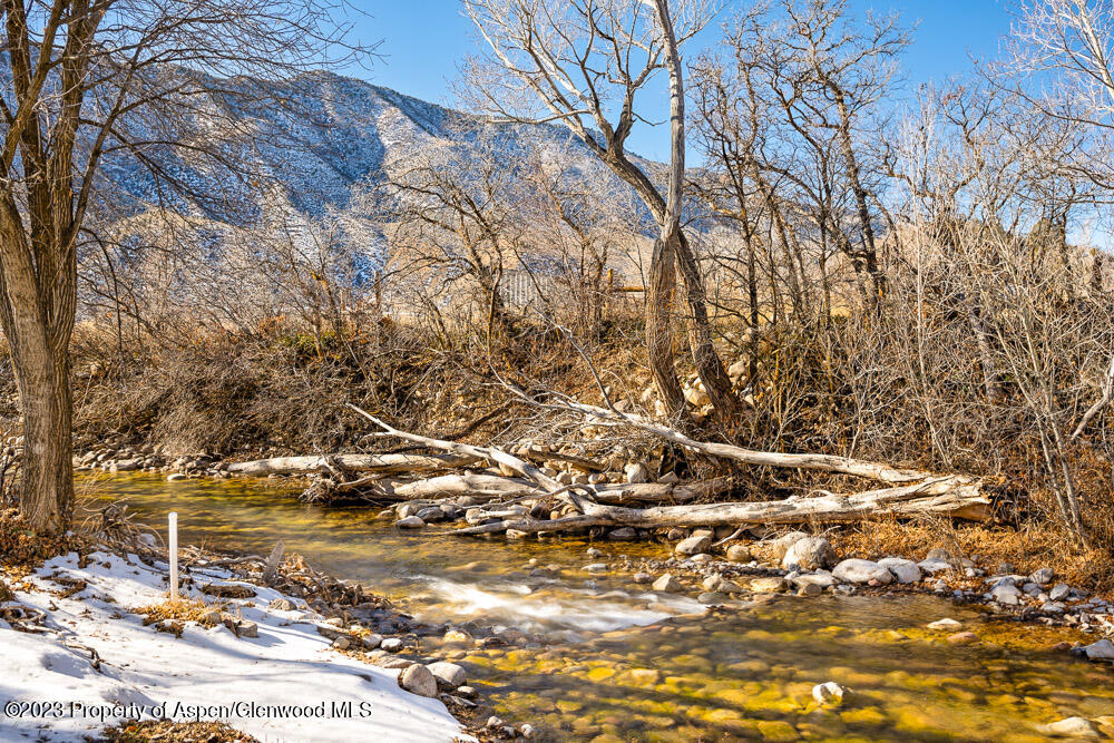 2027 County Road 245