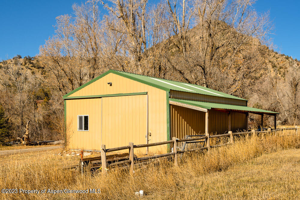 2027 County Road 245