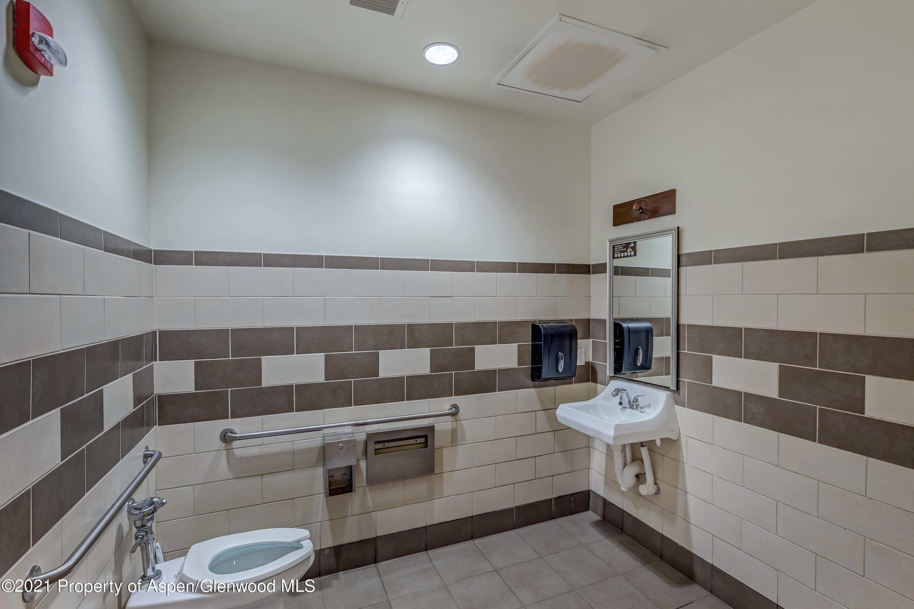 35 Market Street, Unit 25-E