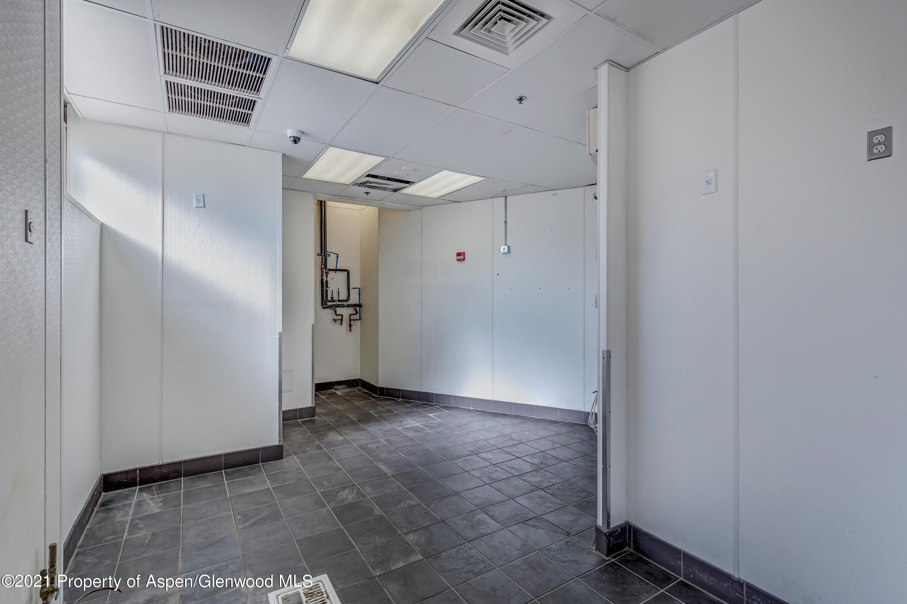35 Market Street, Unit 25-E