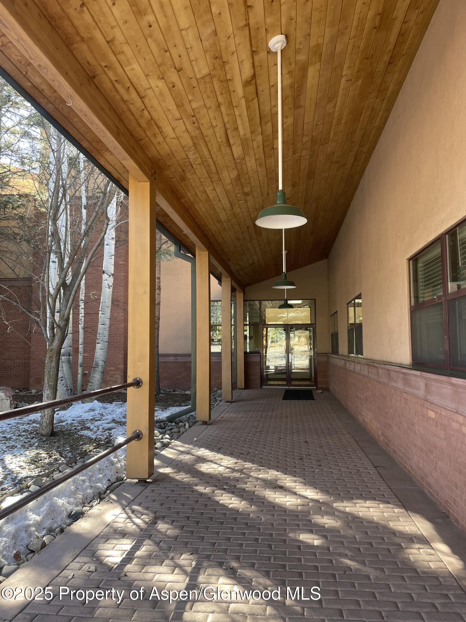 100 ELK RUN Drive, 222