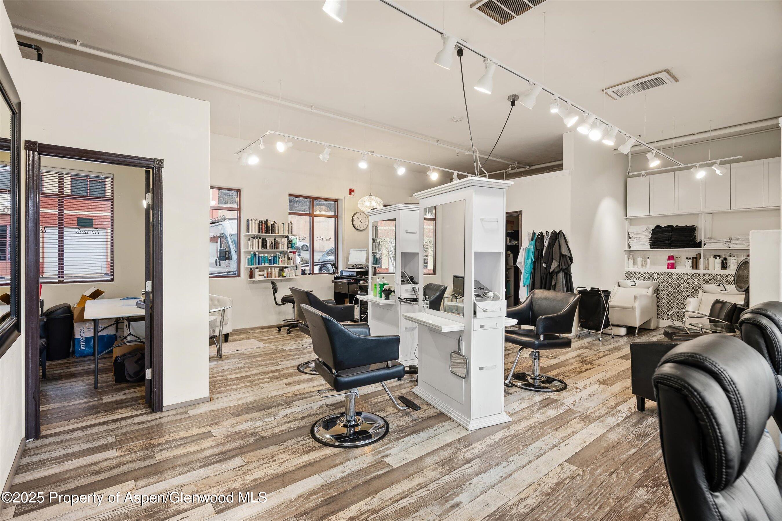 2550 Hwy 82, A212