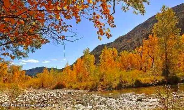 2095 County Road 245