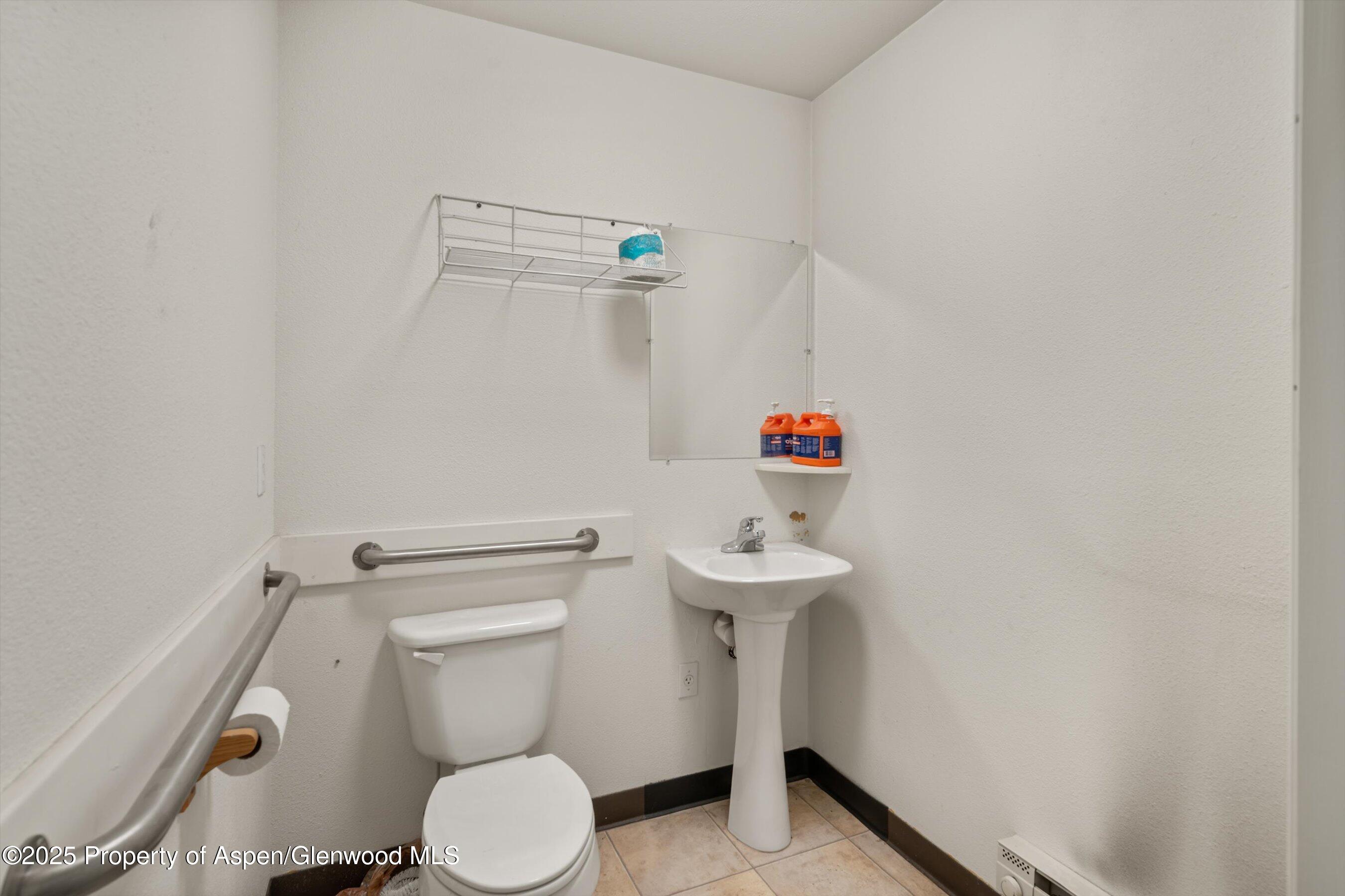 6420 335 County Road, Unit E