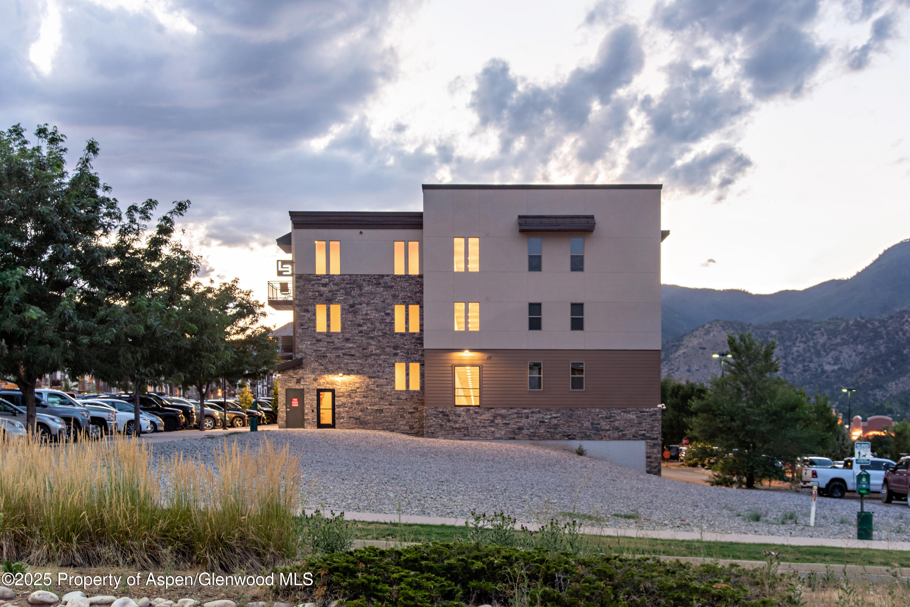 253 Wulfsohn Road 110