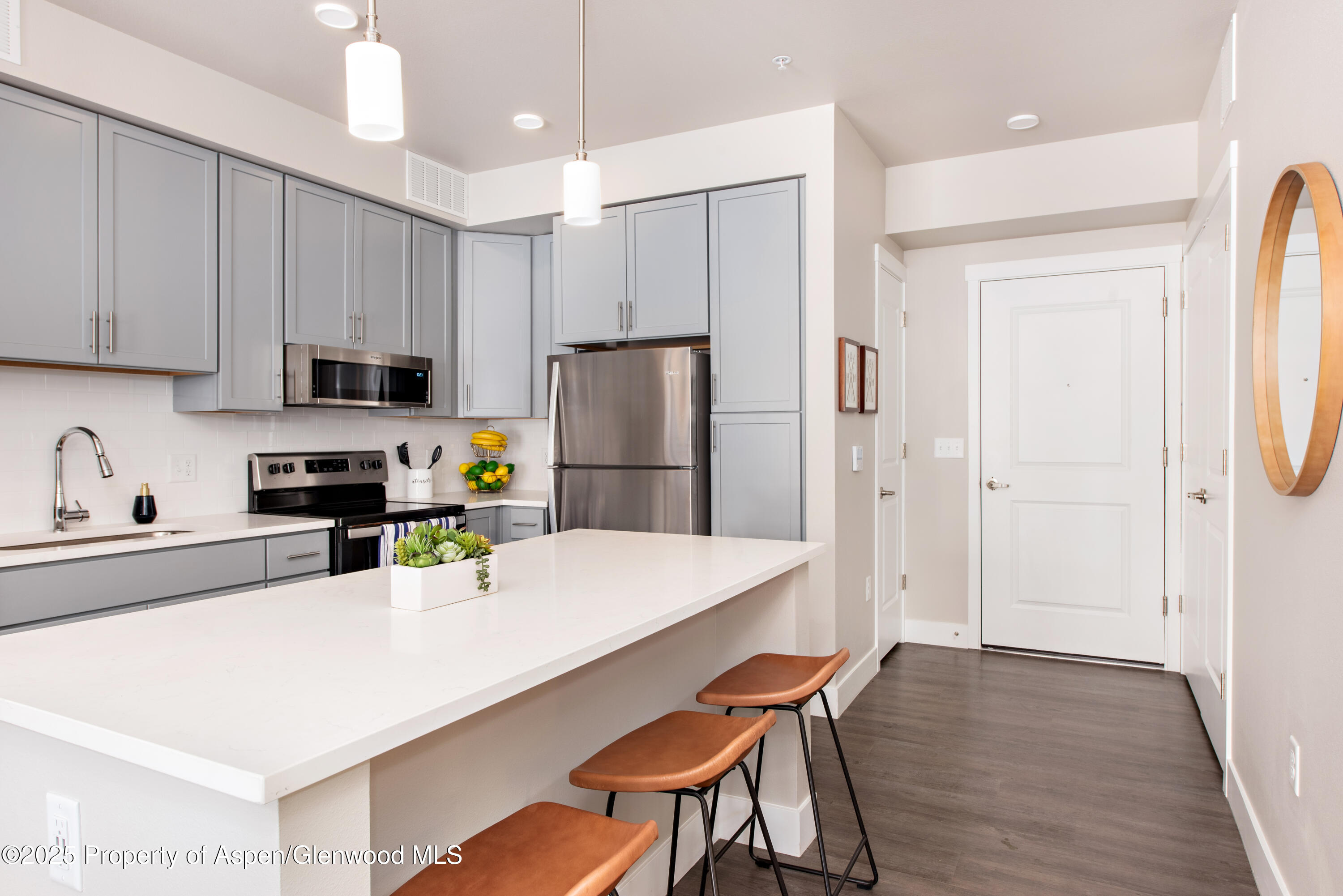 253 Wulfsohn Road 110