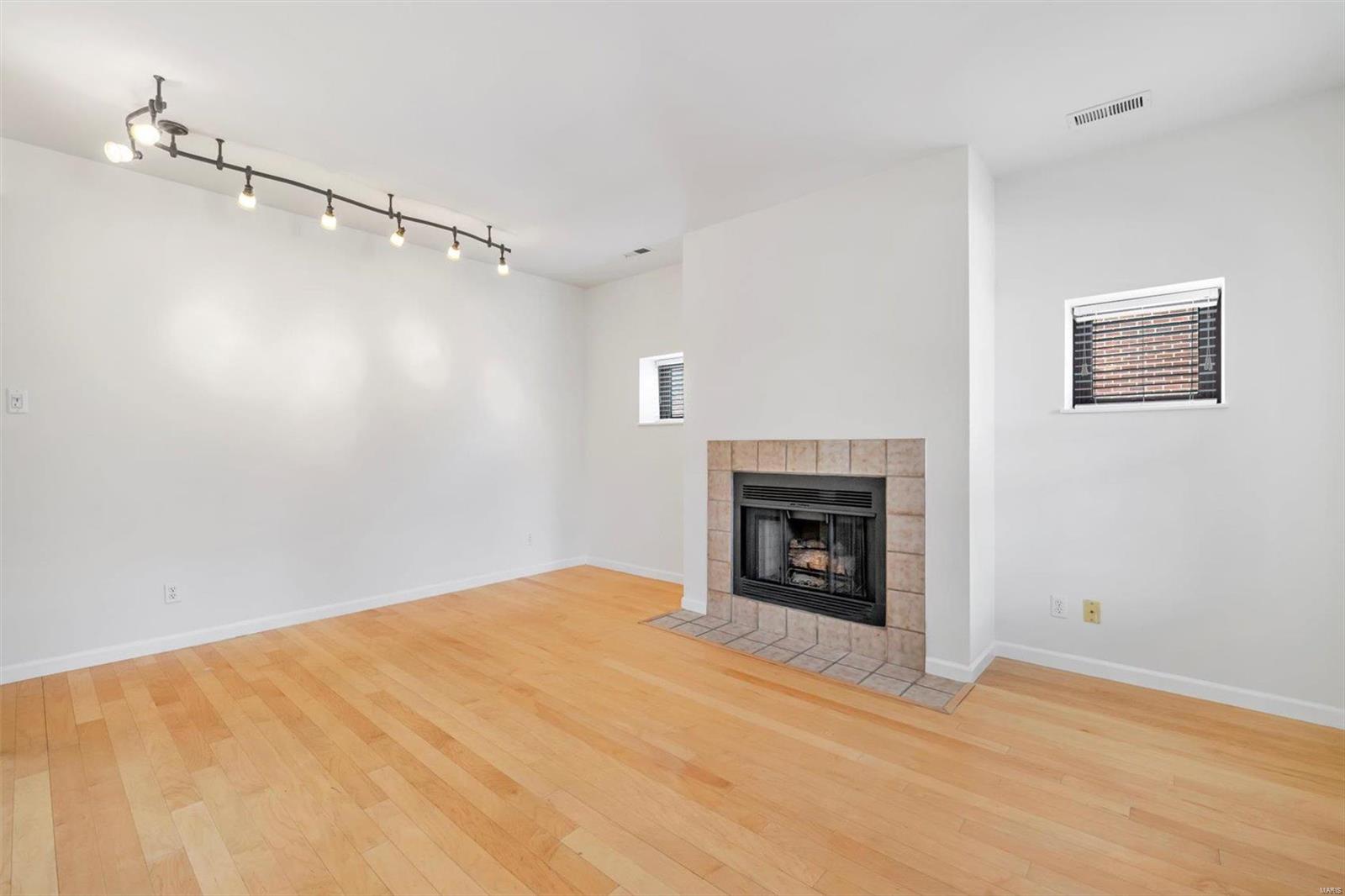 5592 Waterman Boulevard Unit: A2