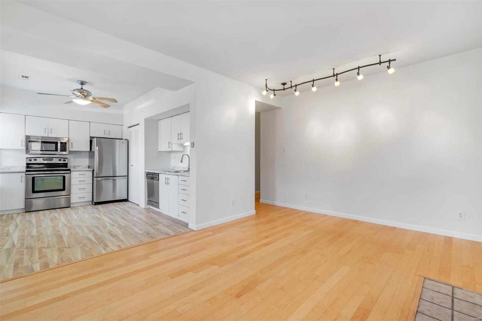 5592 Waterman Boulevard Unit: A2