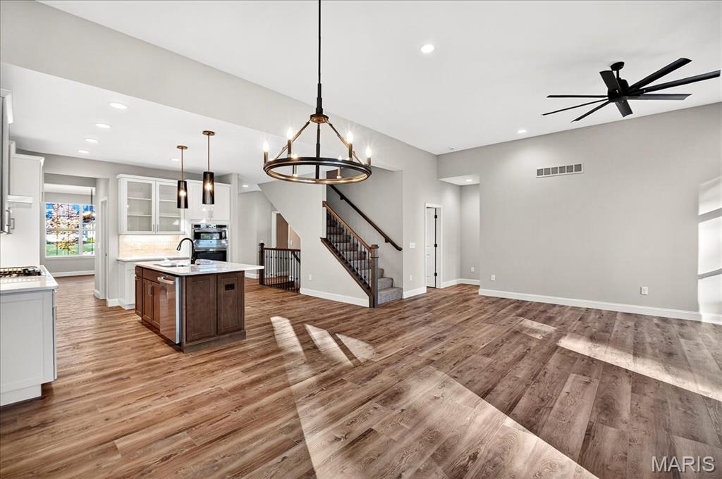 9839 Warson Pointe Drive