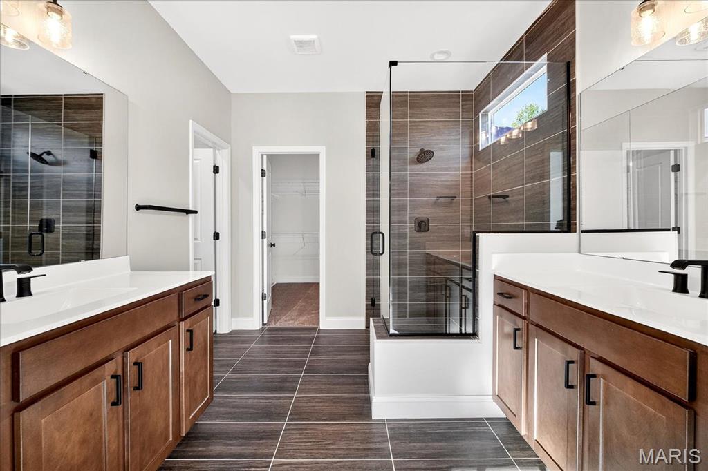 9839 Warson Pointe Drive