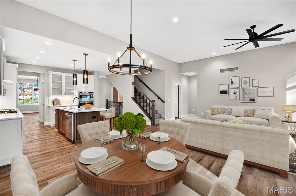 9839 Warson Pointe Drive