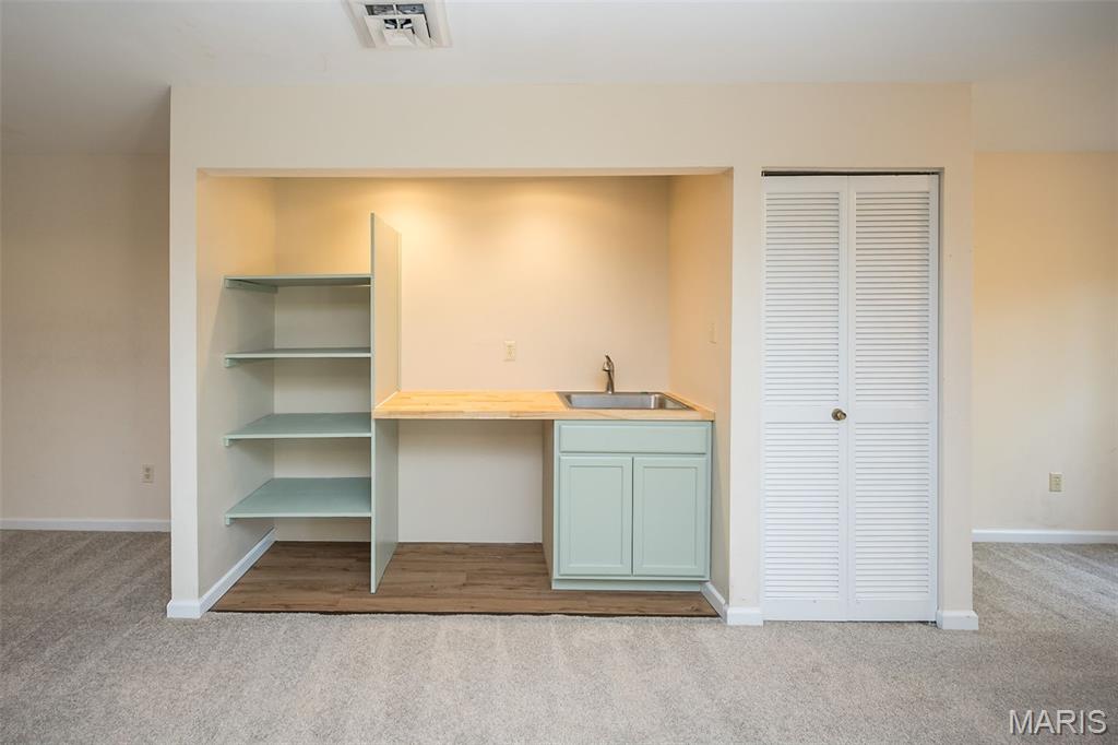 1621 Walpole Drive Unit: B