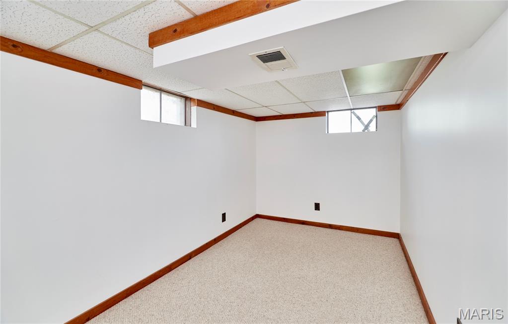 10 Parkdale Lane