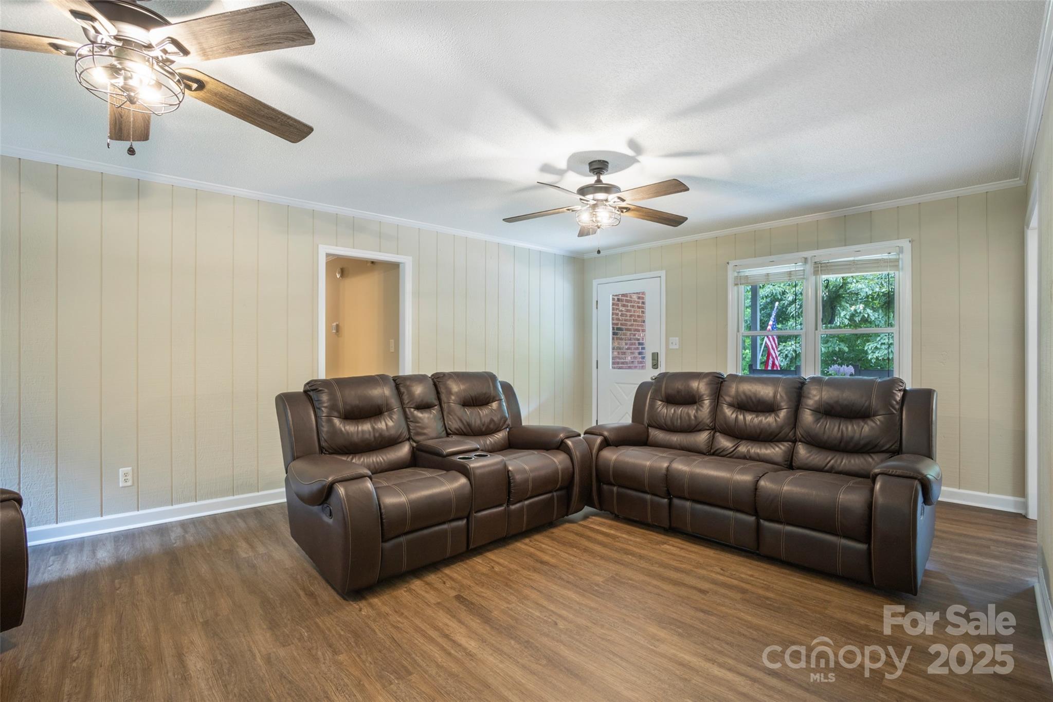 2434 Olewoods Court