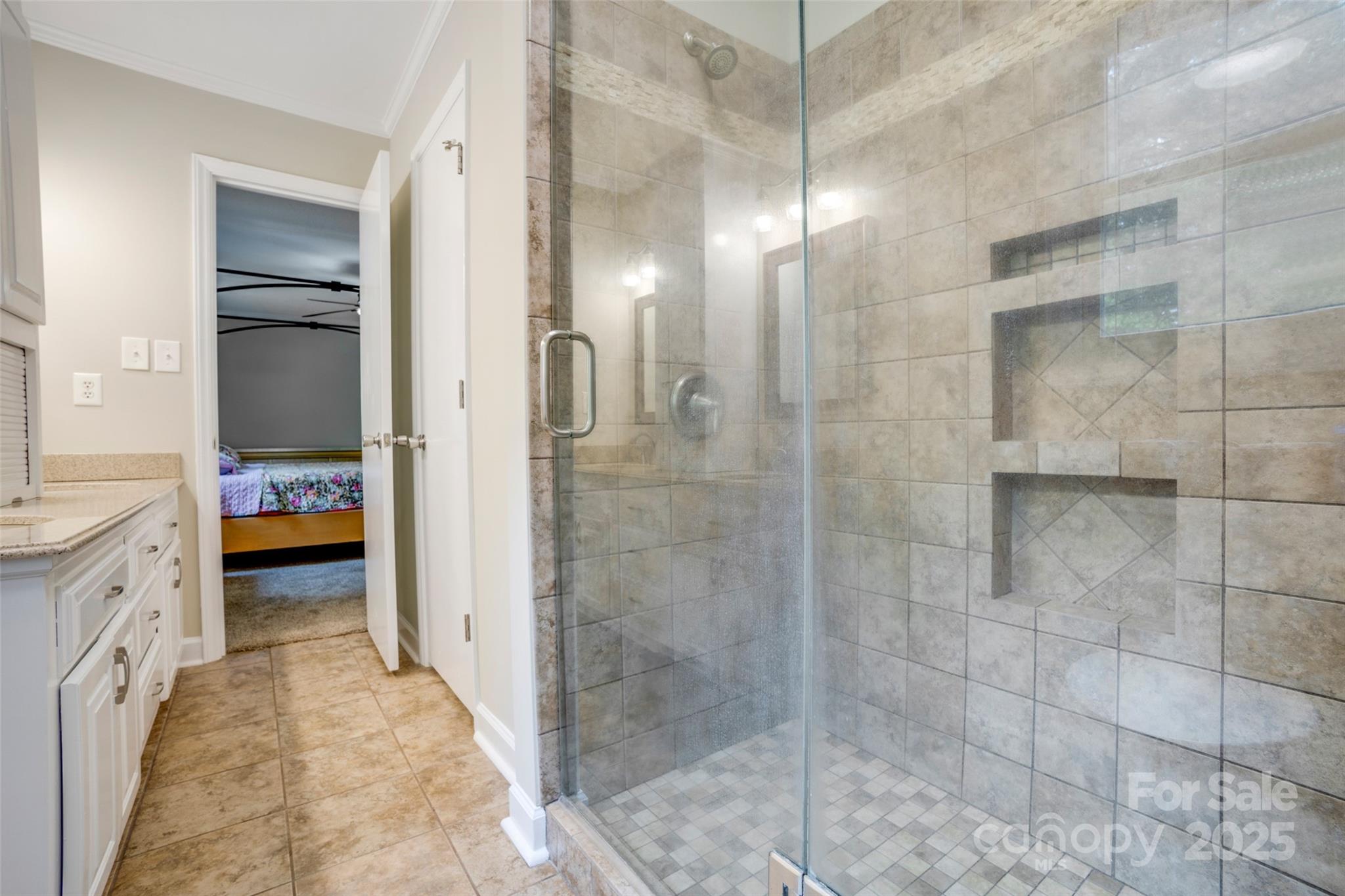 2434 Olewoods Court