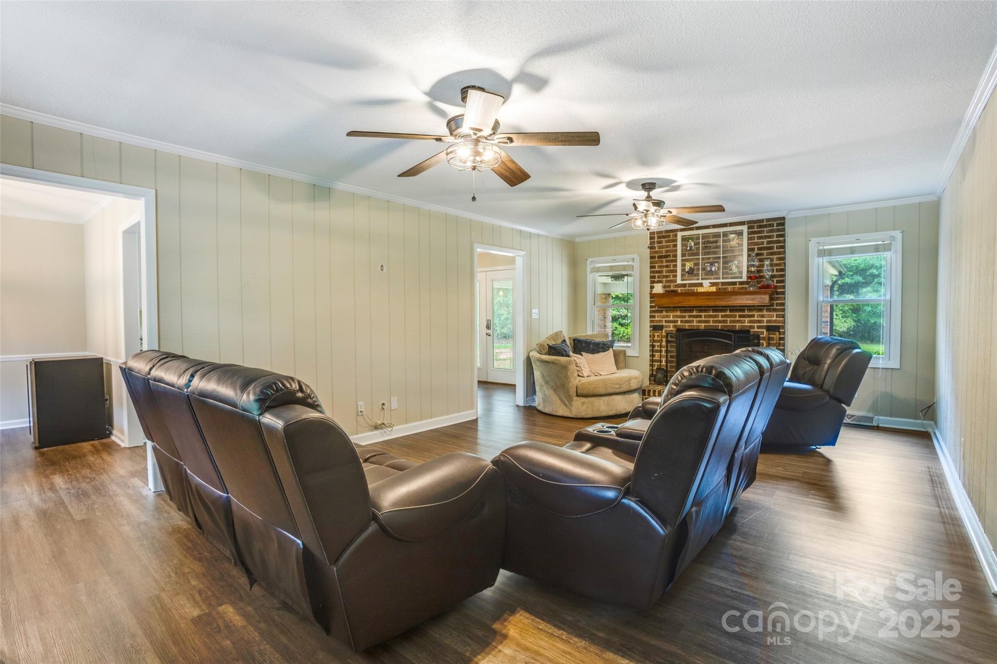 2434 Olewoods Court