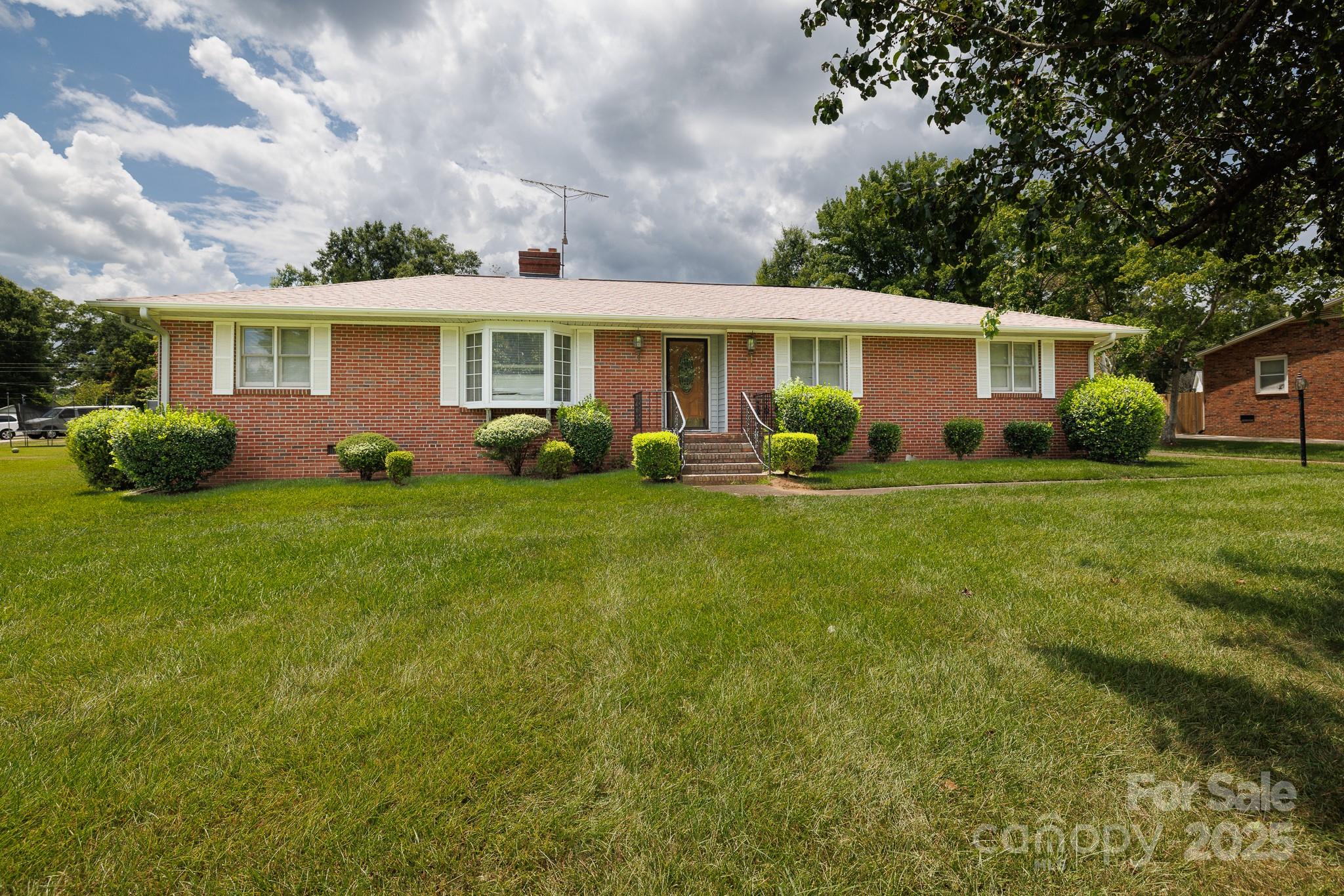 1447 Sullivan Street