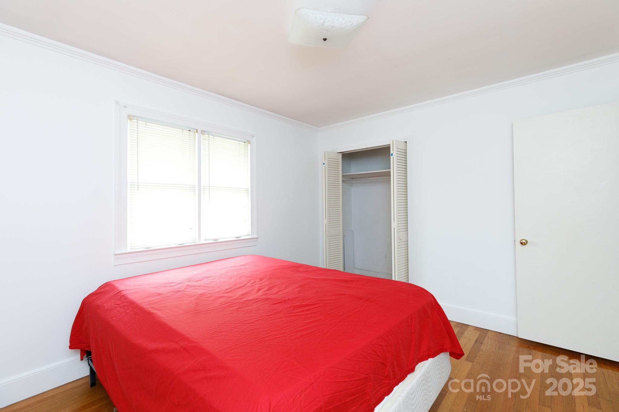 1447 Sullivan Street