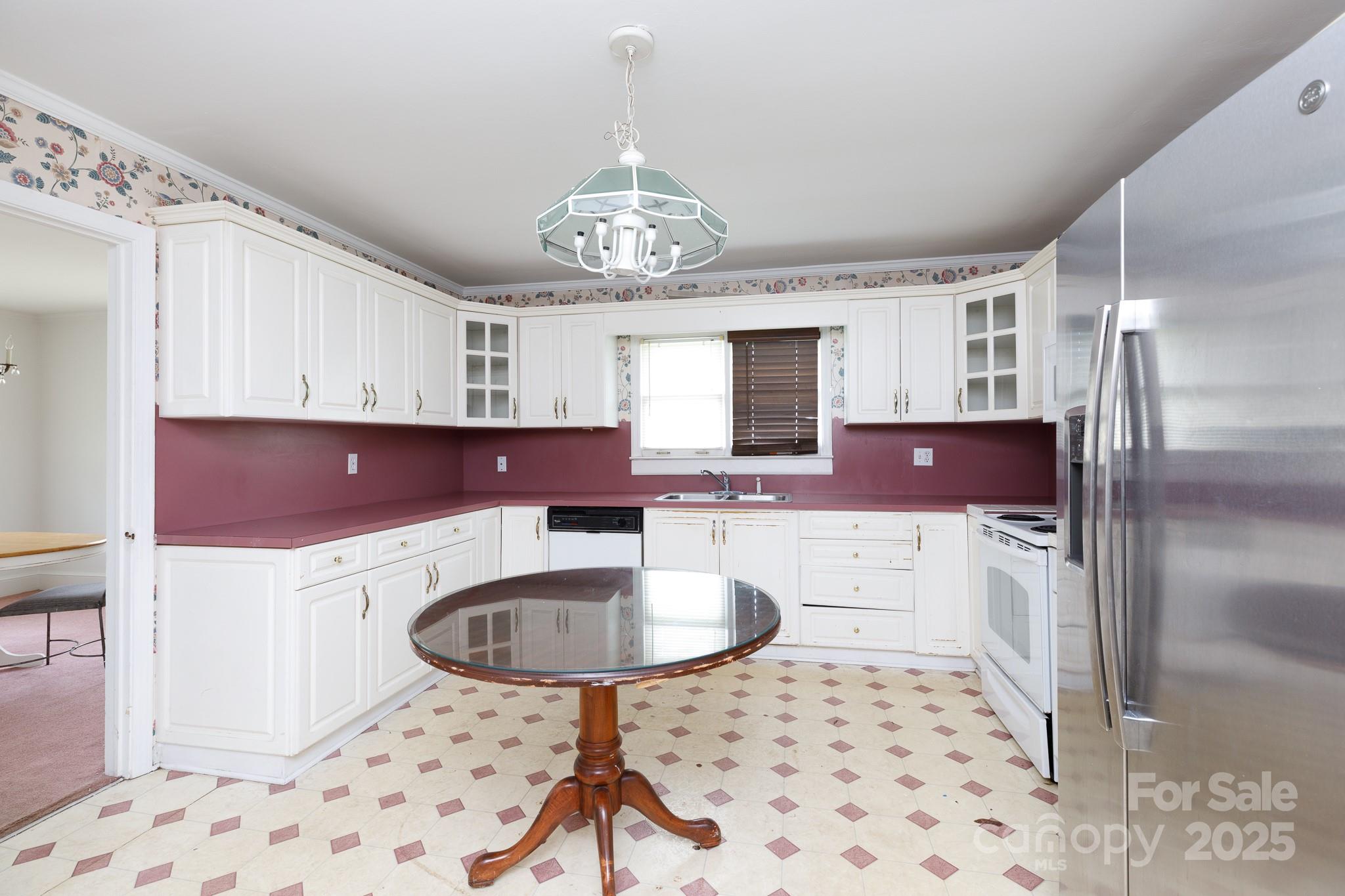 1447 Sullivan Street