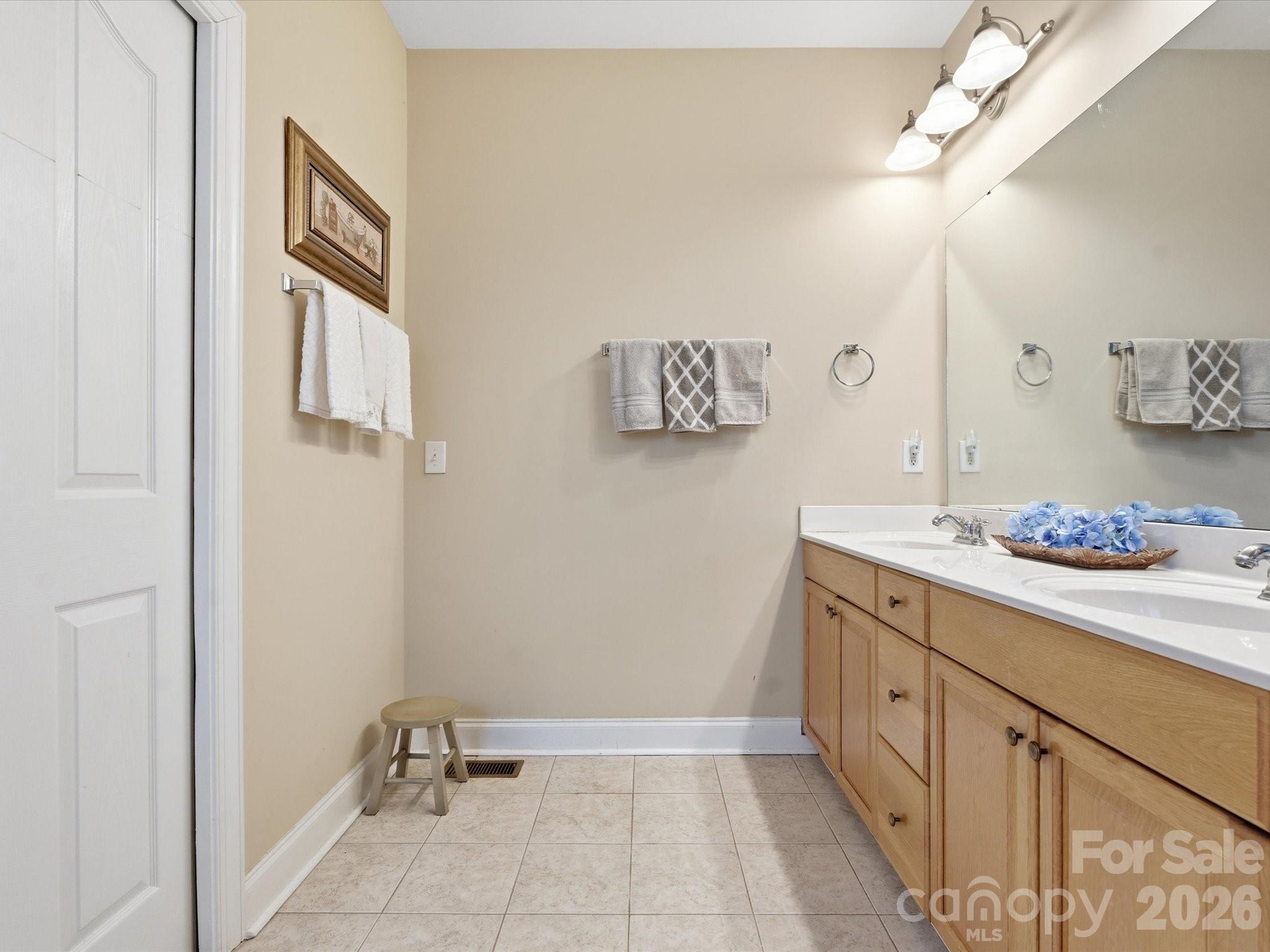 1249 Maddy Lane Unit: 7