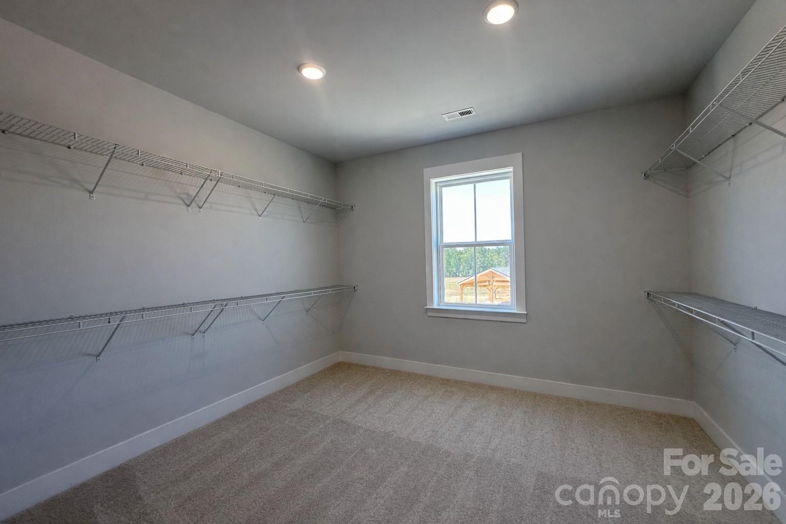 352 Portree Street