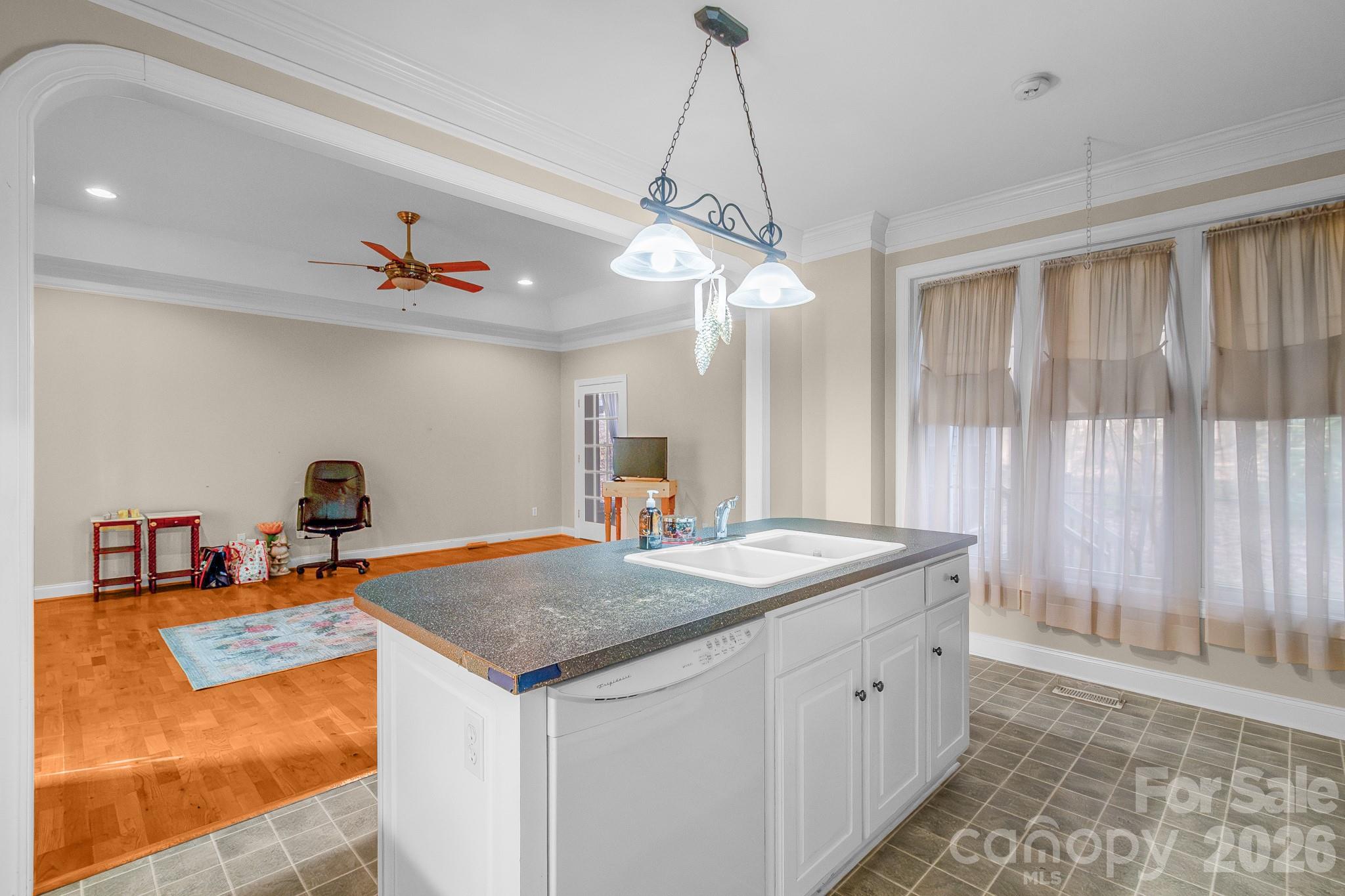 722 Canterbury Drive
