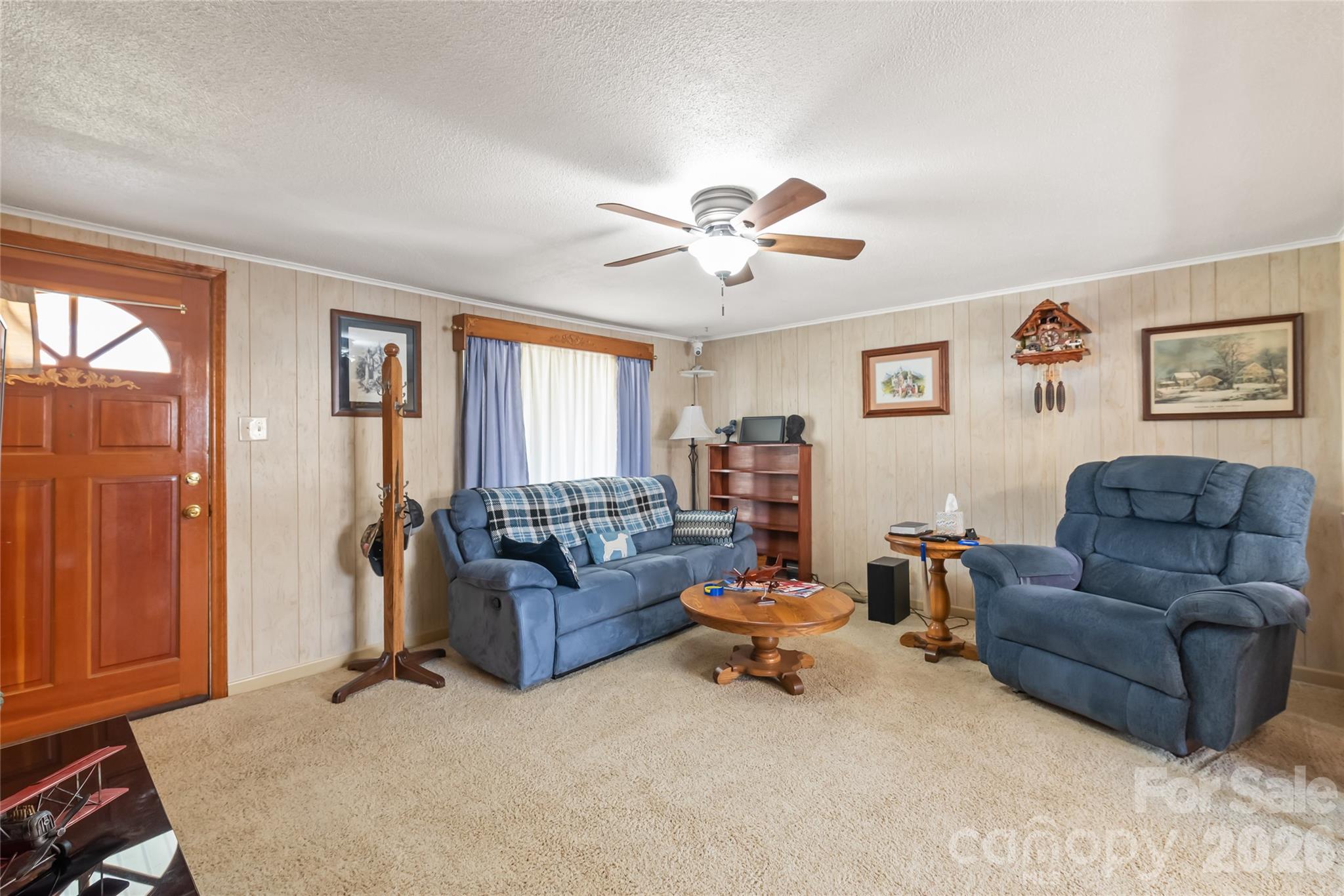 1411 Hensley Road E