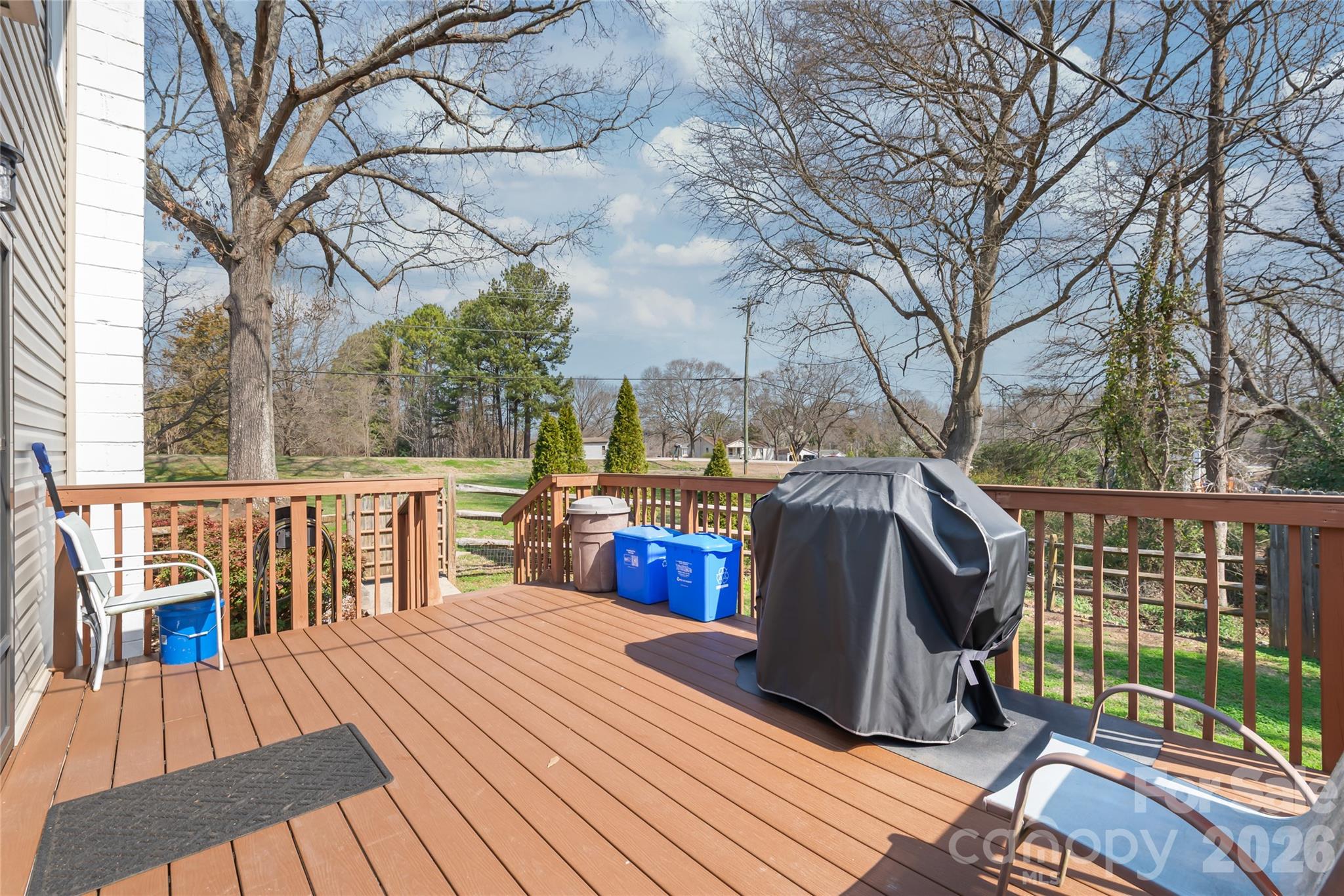 1411 Hensley Road E