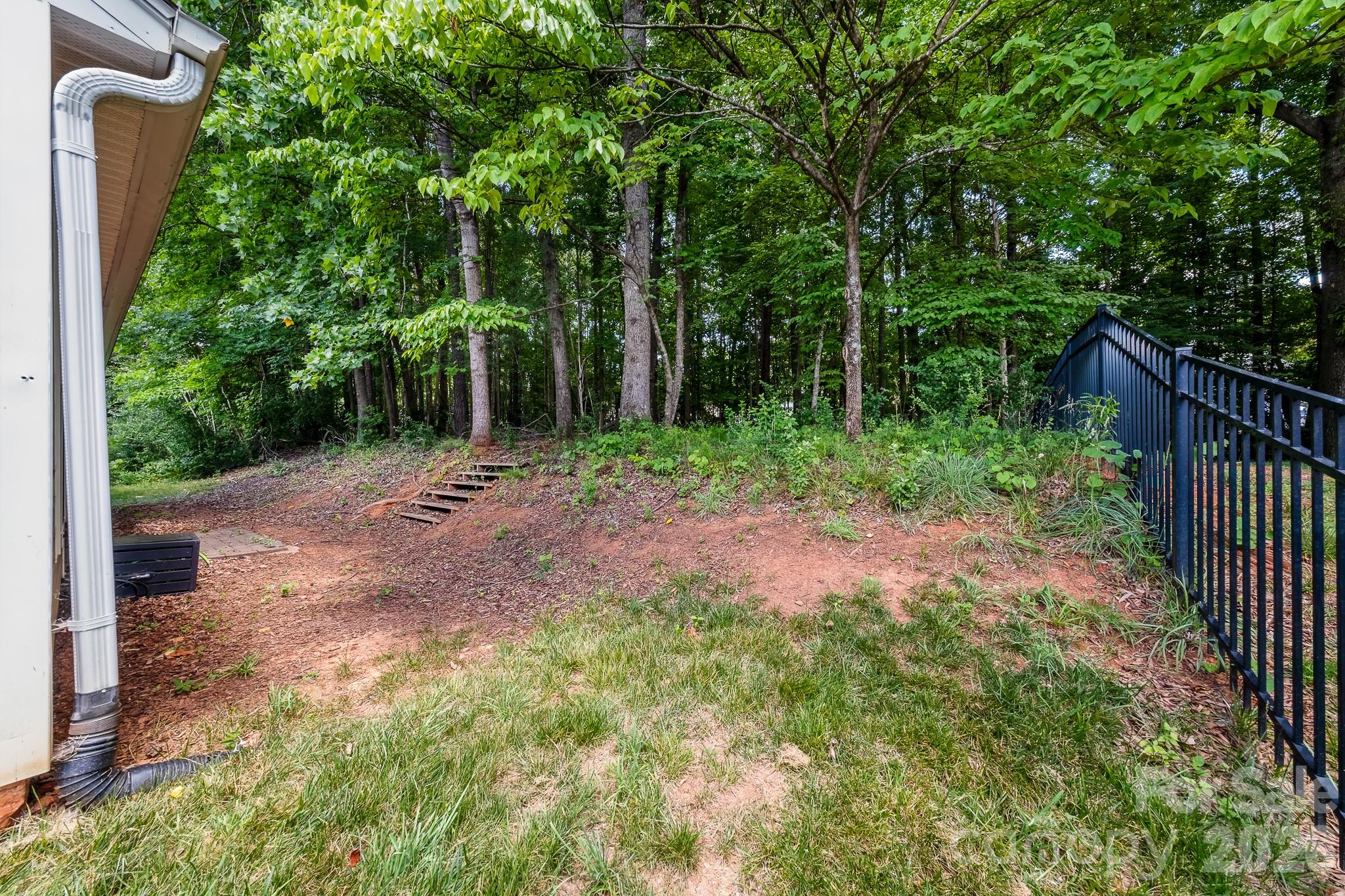 1437 Deer Forest Drive