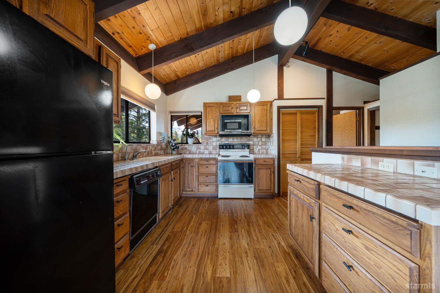 539 Christie Drive