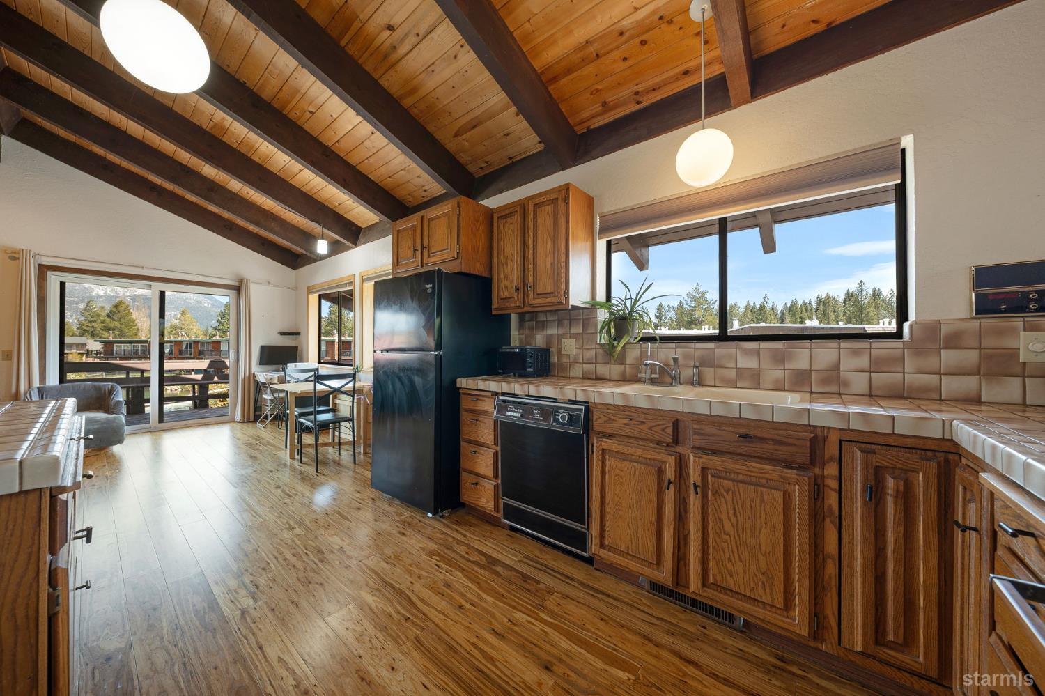 539 Christie Drive